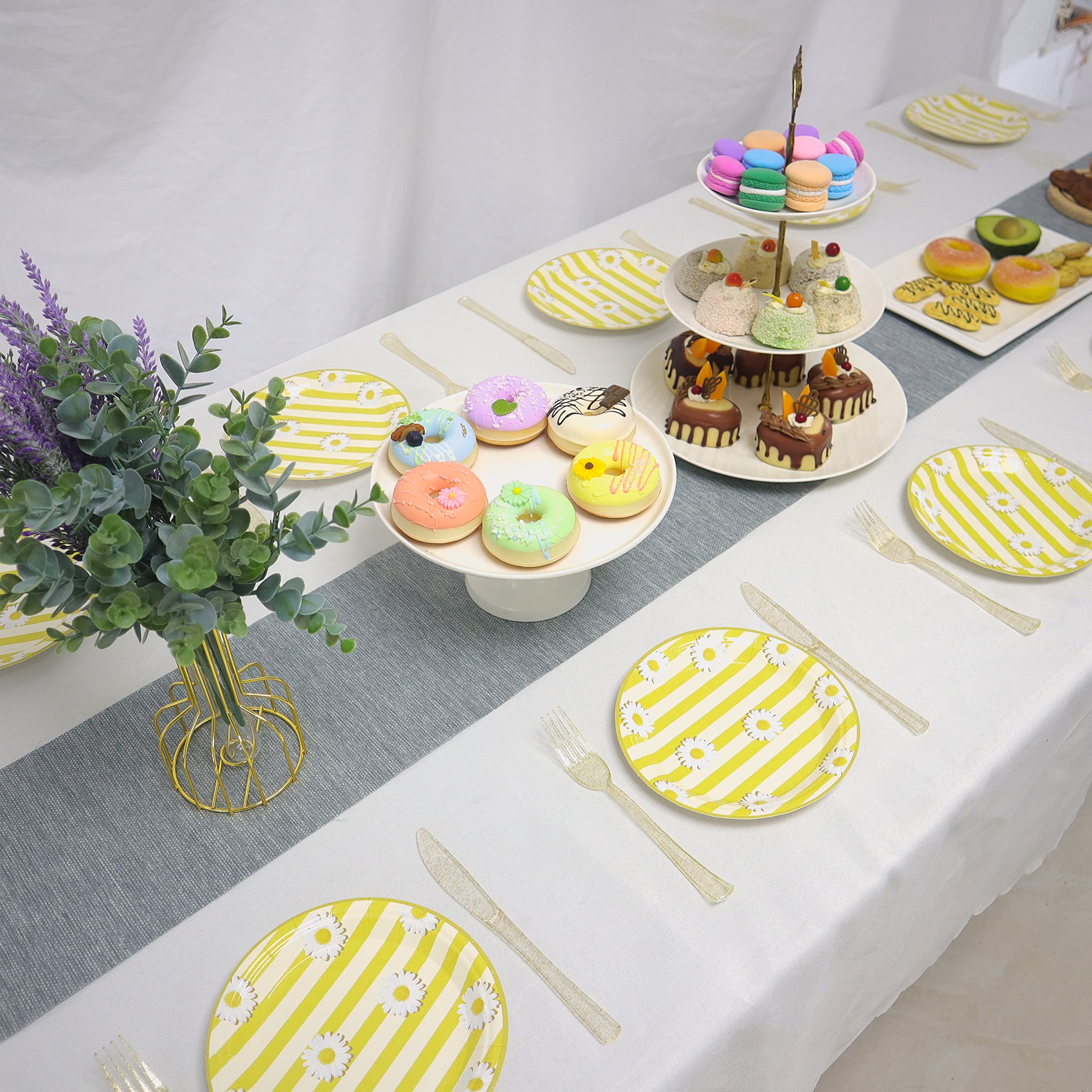 50-Piece Daisy Paper Dessert Plates Set - 7 Inch Disposable Floral Cake Plates for Birthday Parties, Baby Showers & Spring Garden Tea Events