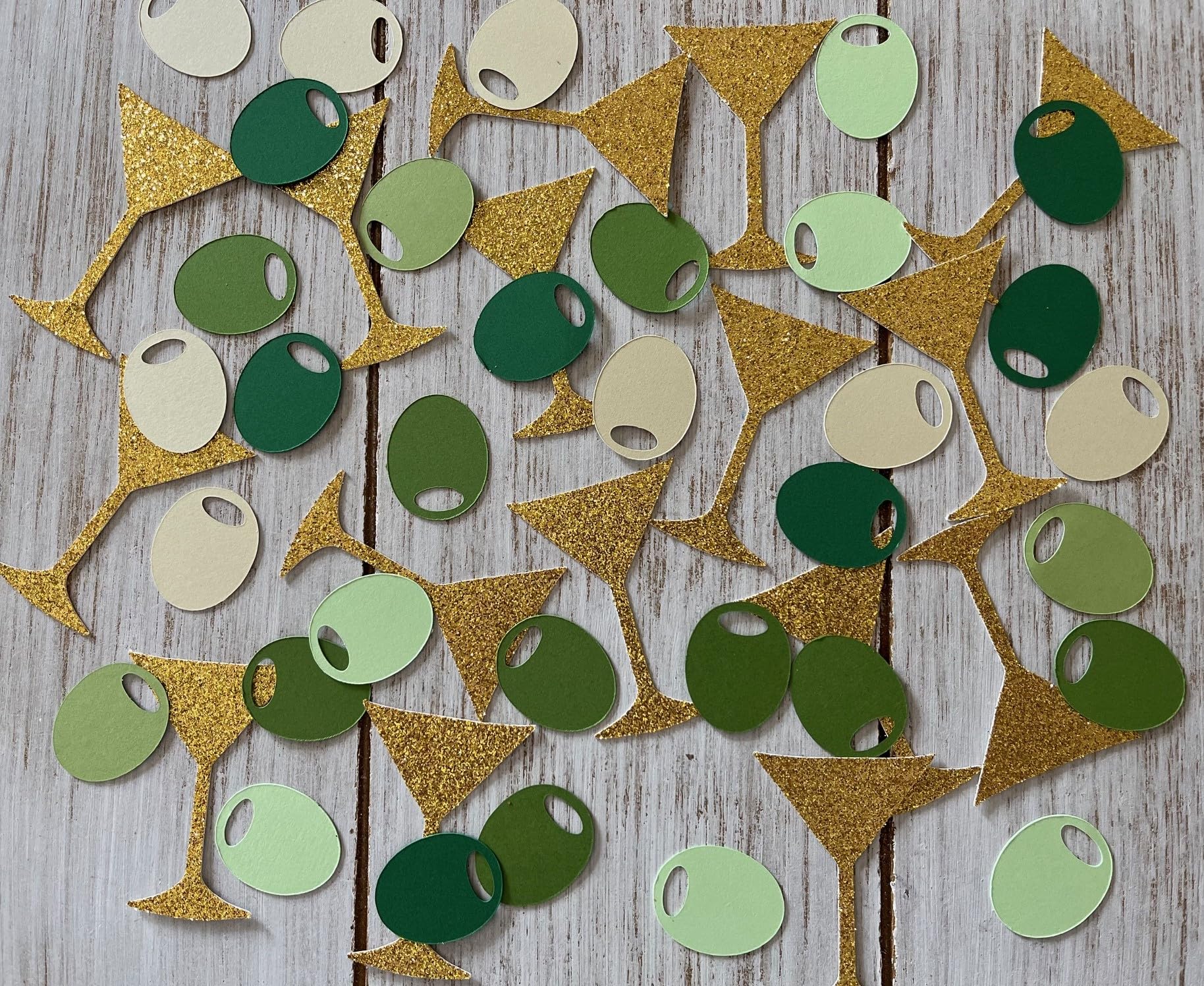 Gold Martini Confetti - 100 Pieces for Birthday, Bachelorette Party & Table Decorations | Elegant Cocktail-Themed Celebration Decor for Weddings, Anniversaries & Milestone Events