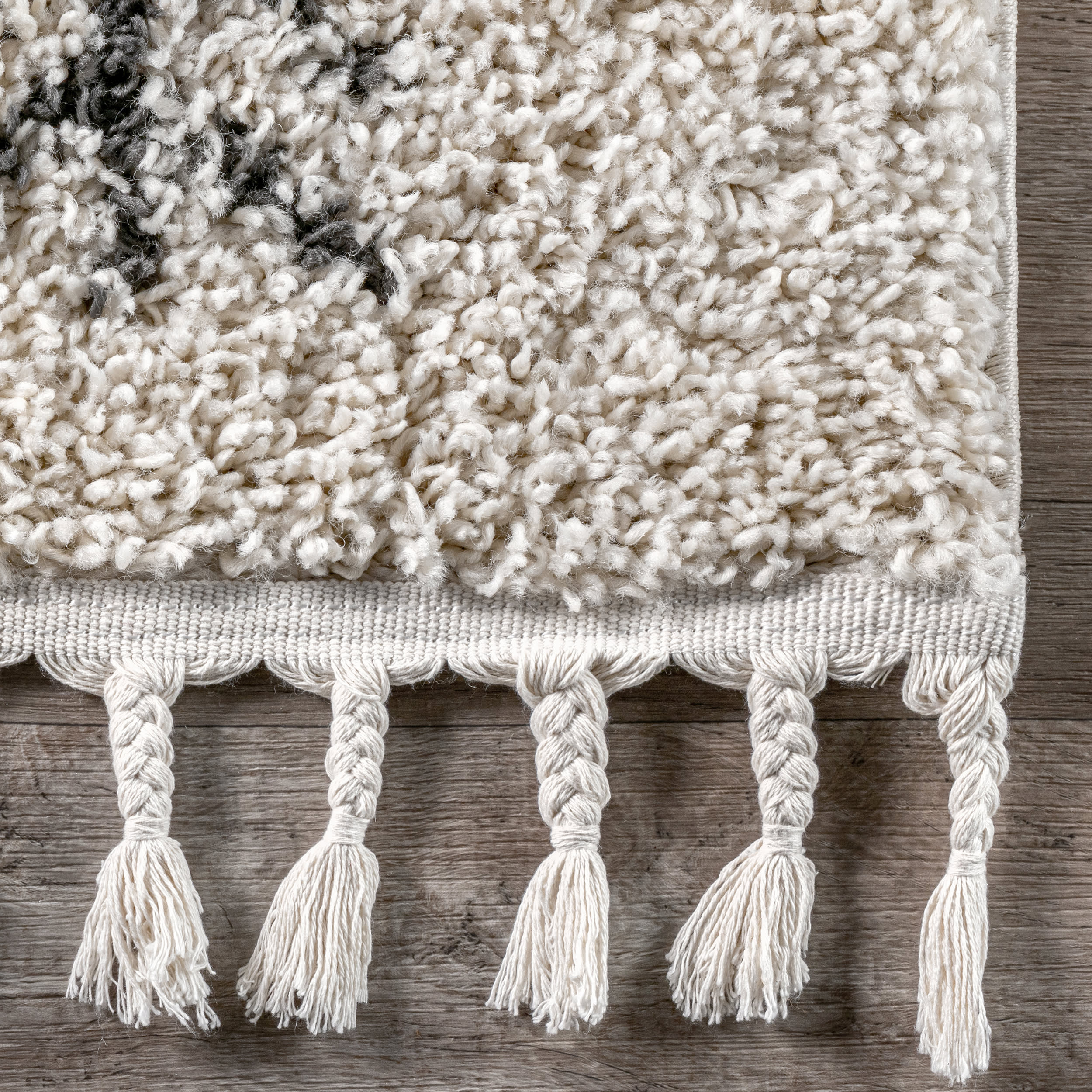 Abstract Tasseled Rug in Off White - Bohemian Chic Home Decor for Living Room, Bedroom or Nursery