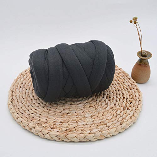 Clootess Chunky Braid Cotton Yarn for Arm Knitting - 8 lbs Black, Machine Washable - Perfect for DIY Throw Blankets, Pet Beds & Handmade Crafts