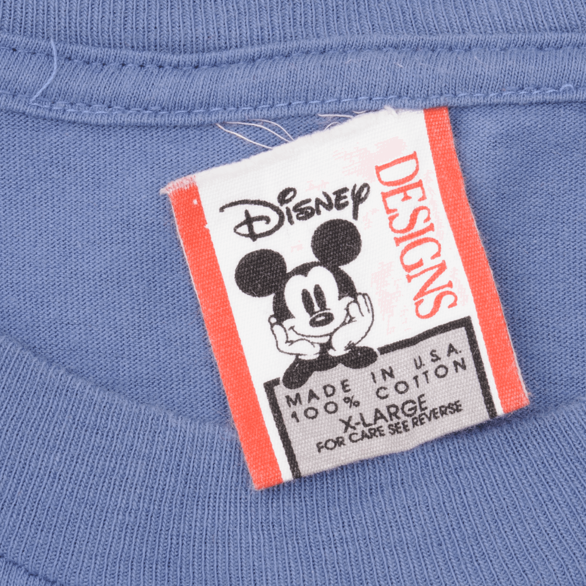 Vintage Disney Mickey Mouse Splash Mountain 1990s Graphic Tee Shirt XL - Made in USA - Retro Theme Park Merchandise for Disney Fans & Collectors