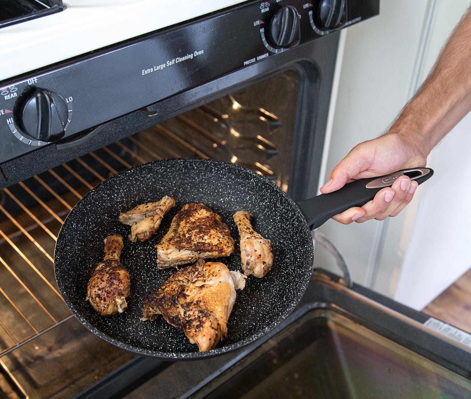 Ultimate Non Stick Frying Pan - 12 Inch Skillet with Ceramic Coating, Oven Safe & Dishwasher Safe - Perfect for Eggs, Pancakes & Stir Fry Cooking