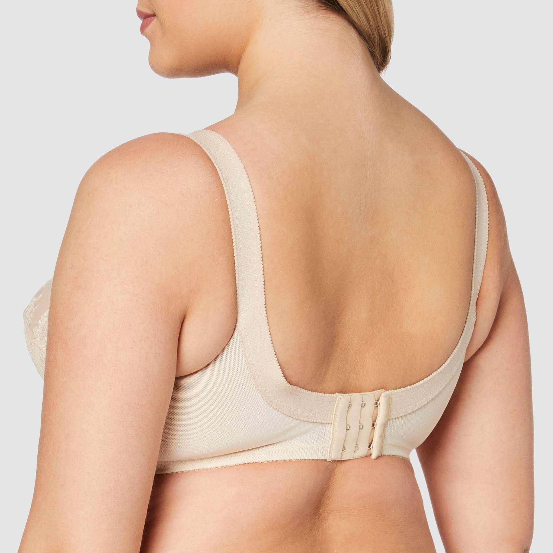 Triumph Women's Non-Wired Comfort Bra - Seamless Soft Cup Wireless Support for Everyday Wear | Perfect for Yoga, Work & Relaxation