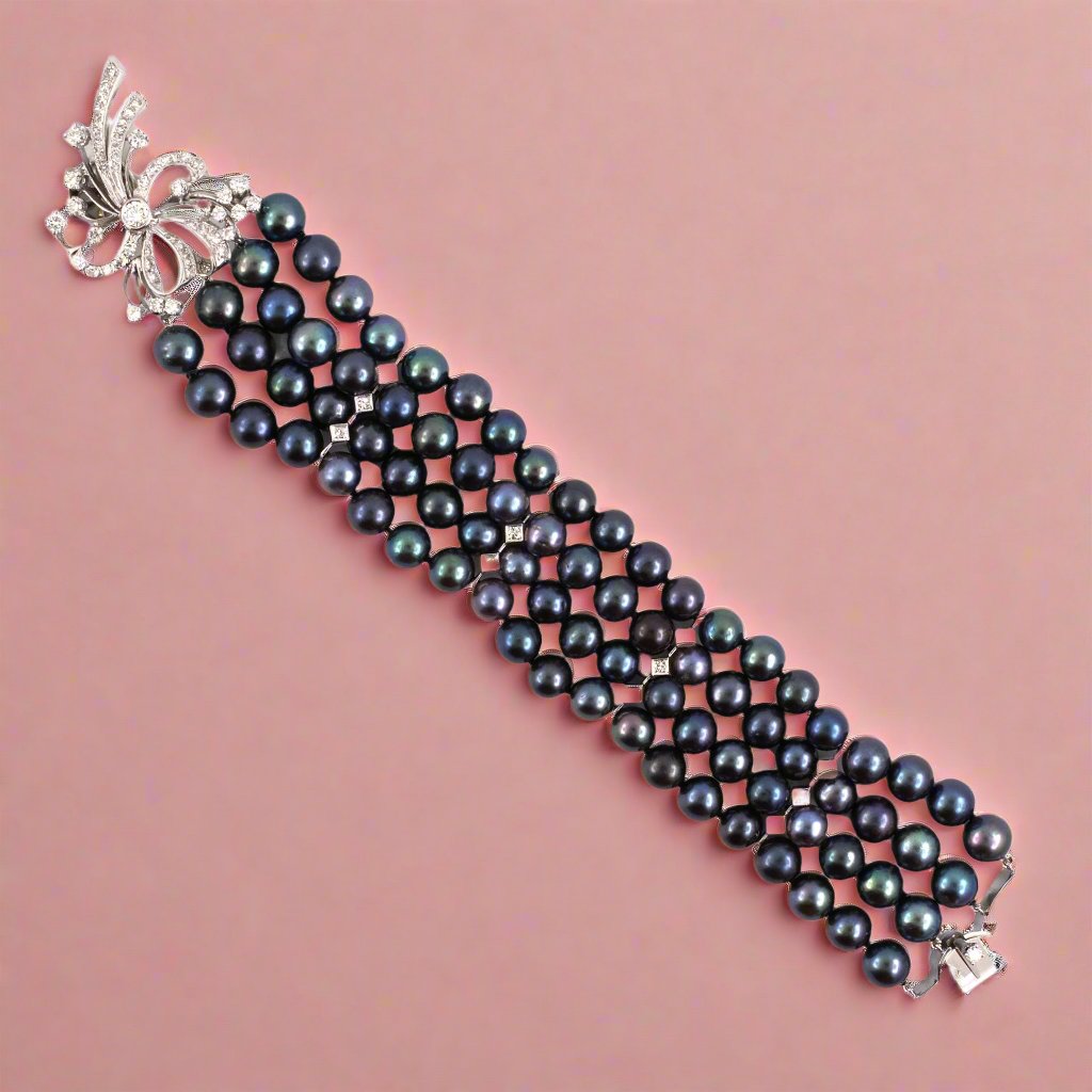 Exquisite Black Tahitian Pearl & Diamond Tennis Bracelet for Women - Elegant Jewelry Gift for Weddings, Anniversaries & Special Occasions