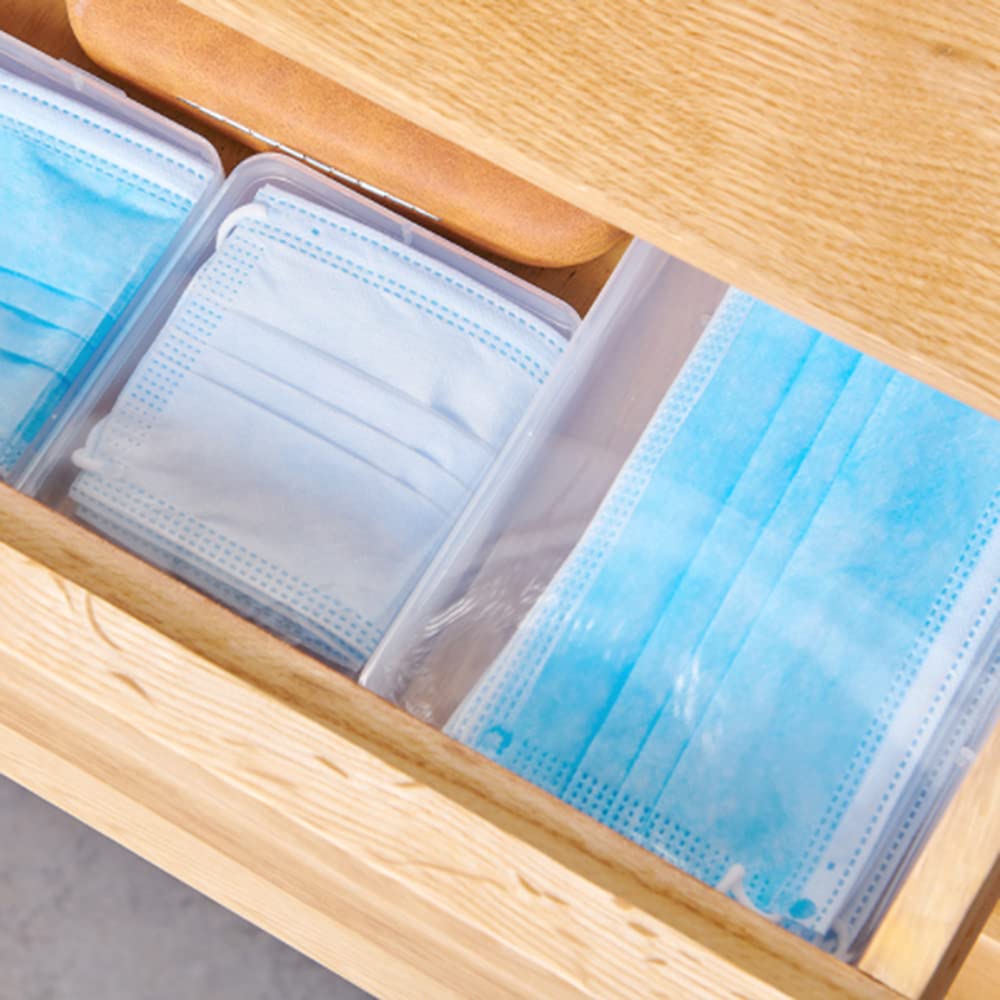 1Pcs Clear Plastic Storage Case Organizer - Reusable Keeper Folder for Face Masks, Portable Storage Box with Clip, Small Size (11x9x2.8cm) - Perfect for Travel, Office & Home Organization to Prevent Pollution