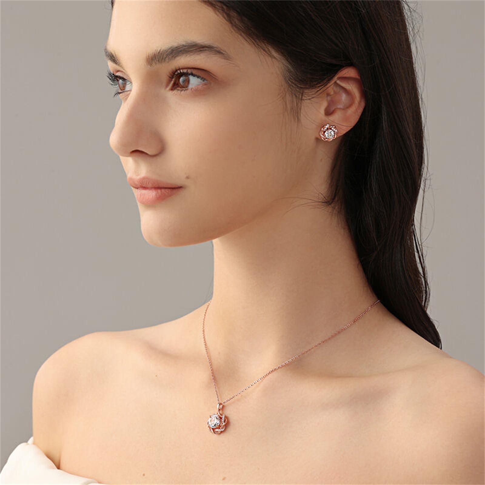 Jeulia S925 Sterling Silver Floral Pendant Necklace with White Diamonds & Hollow Chain - Elegant Gift for Women, Mothers, Valentine's Day | Perfect for Weddings, Anniversaries & Special Occasions