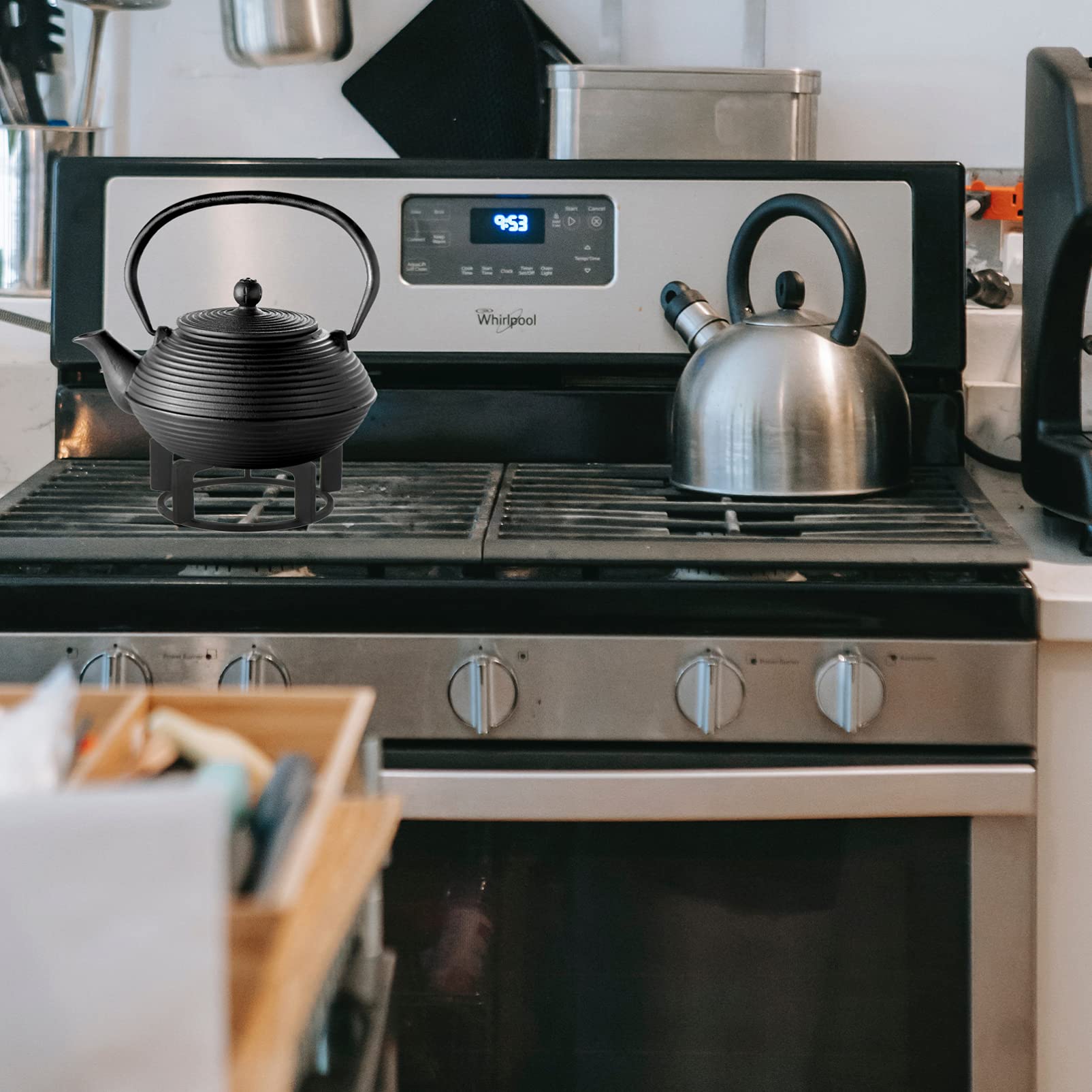 **Sturdy Gas Stove Bracket & Wok Pan Support Rack - Heavy Duty Kitchen Accessories for Gas Stoves, Cookware Stand, Pot Brackets - Perfect for Stir-Frying, Steaming & Cooking**