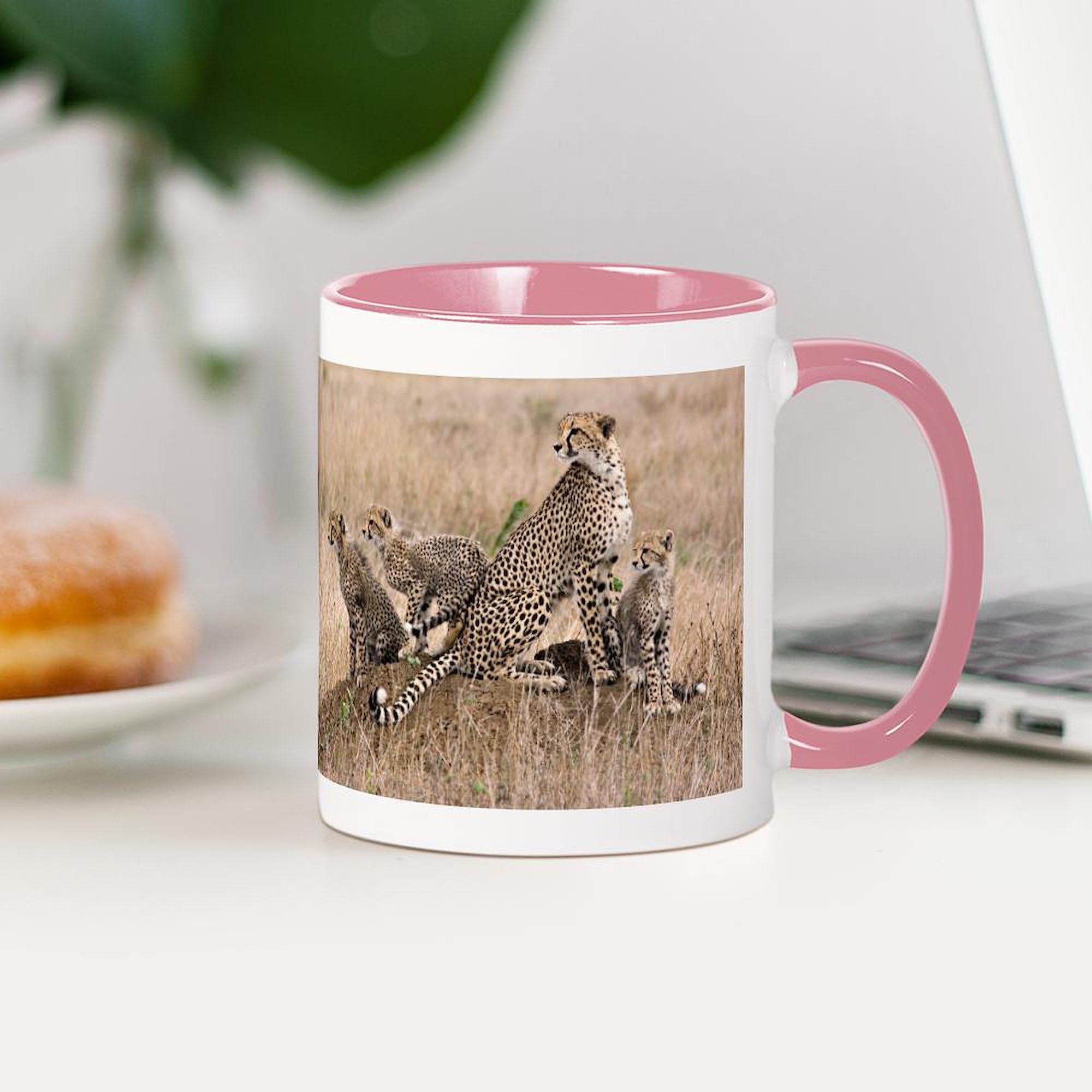 Cheetah Family Mug 11 oz (325 ml) - Ceramic Coffee Cup with Handle - Perfect for Family Gatherings, Office Use & Gift Giving