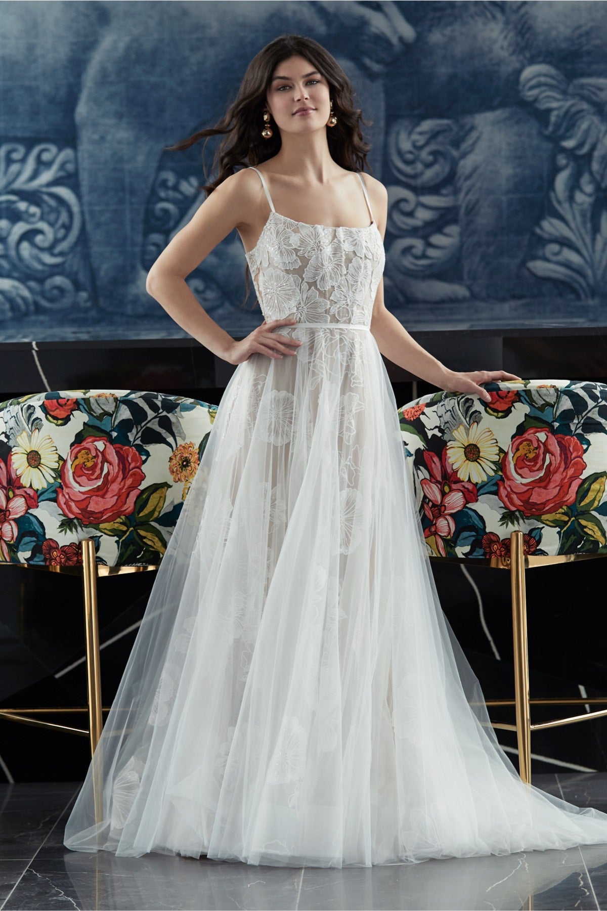 Wtoo by Watters Lizbeth Wedding Gown - Elegant Lace Bridal Dress for Church Ceremony & Formal Reception