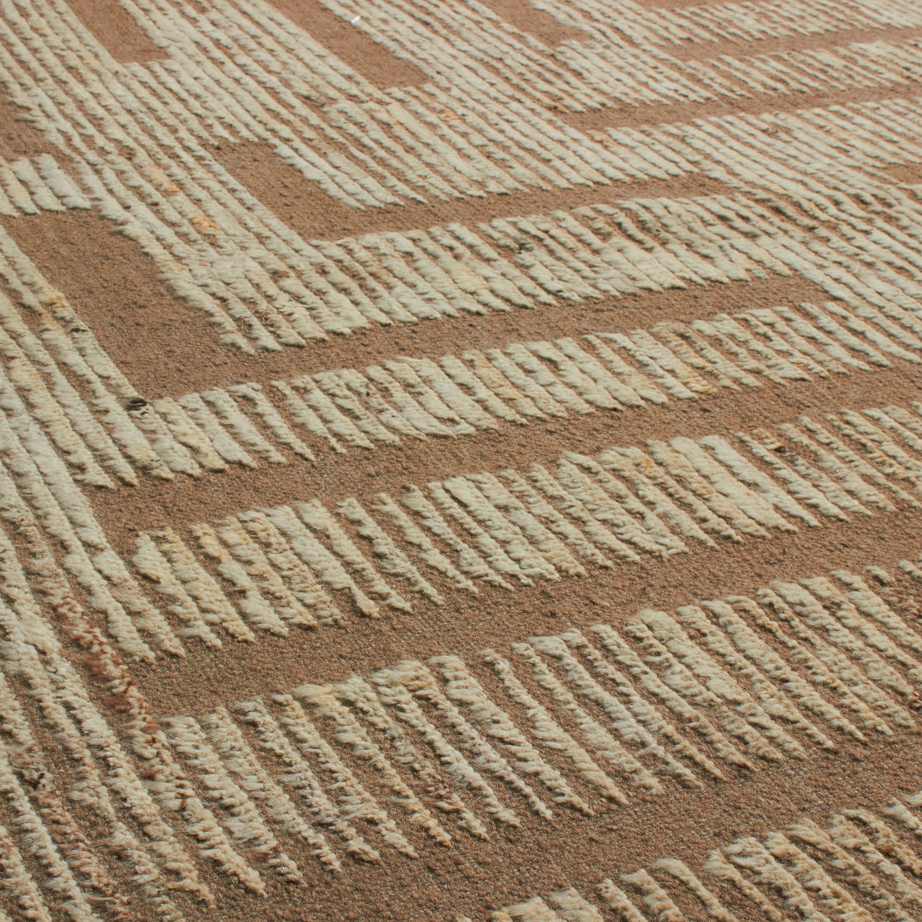 Karakul 14167 124074170000 - Premium Quality for Home Decor & Gifting | Perfect for Living Room, Bedroom, and Office Use