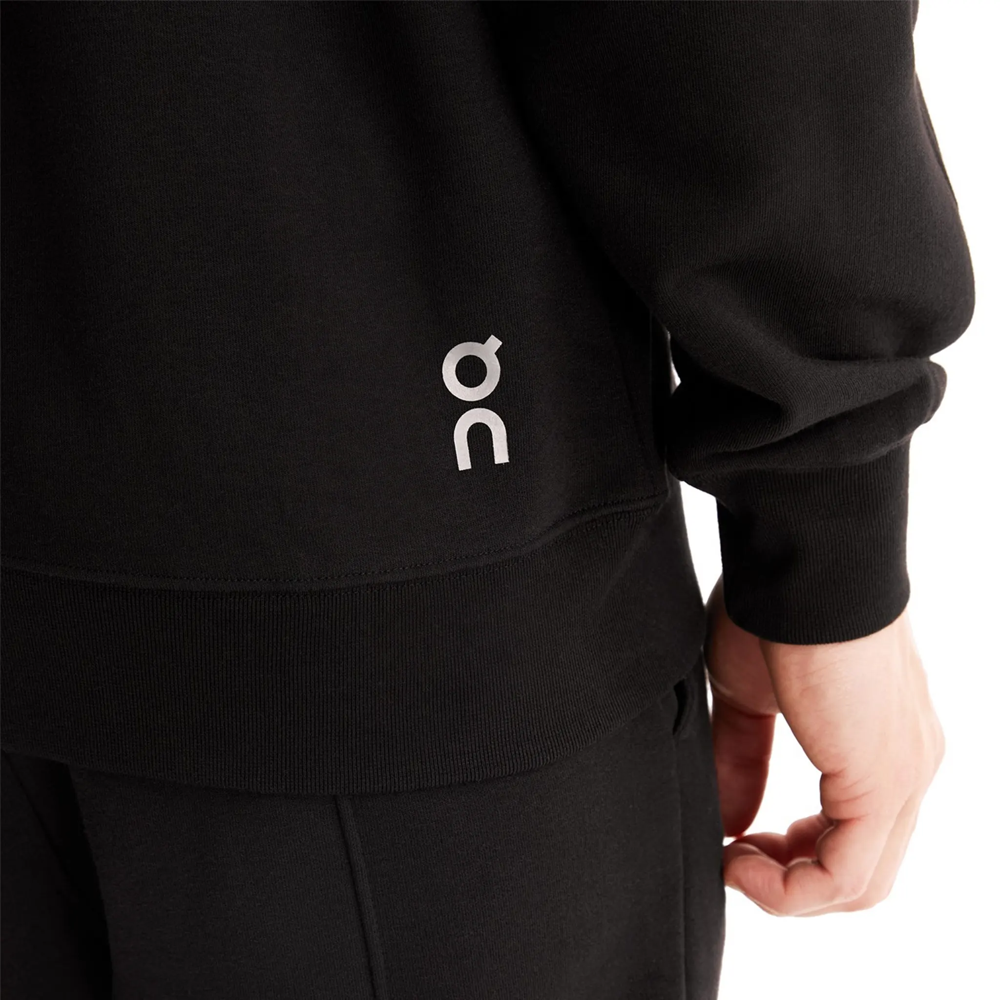 On Running Club Crew Black Sweatshirt - Men's Athletic Pullover Hoodie for Running & Gym Workouts - Comfortable Casual Streetwear for Outdoor Activities