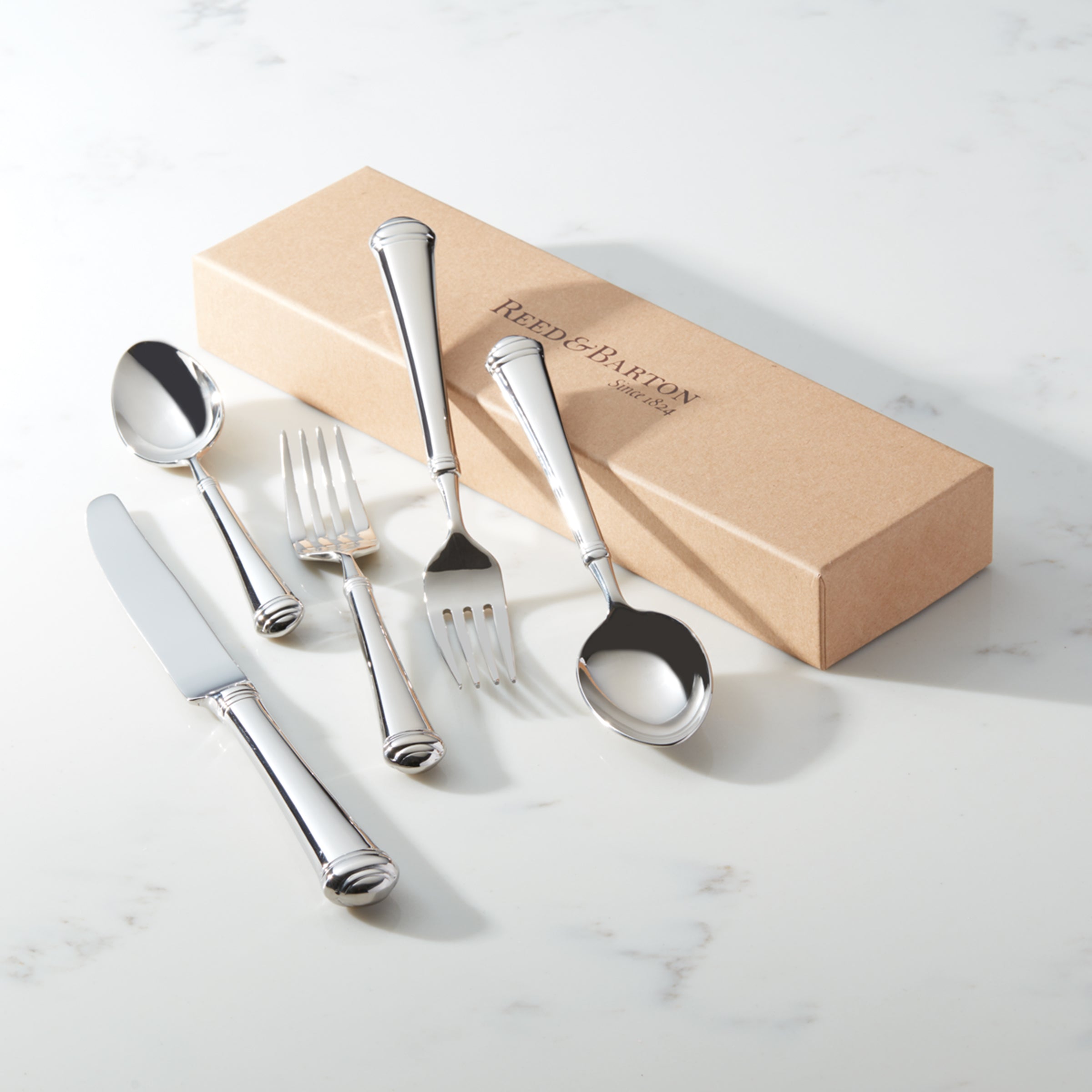 Allora 5-Piece Dinnerware Set - Elegant Porcelain Plates, Bowls & Cups for Formal Dining, Entertaining & Everyday Use