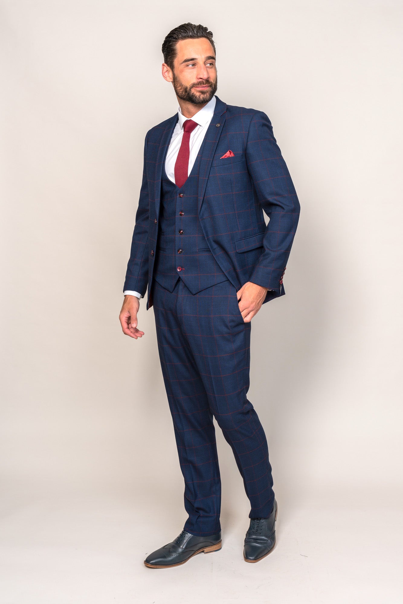 Everton FC Official Vitalii Mykolenko Navy Blue Suit - EDINSON Collection | Perfect for Match Days, Formal Events & Football Fan Gifts