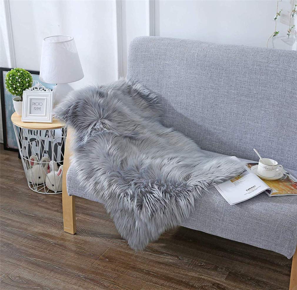 Luxury Soft Faux Fur Rug - White Sheepskin Chair Cover & Shaggy Area Rug for Bedroom, Living Room, Sofa - Non-Slip Floor Mat (Gray, 2.5x4 Feet) - Perfect for Cozy Home Decor, Pet Bedding & Winter Warmth
