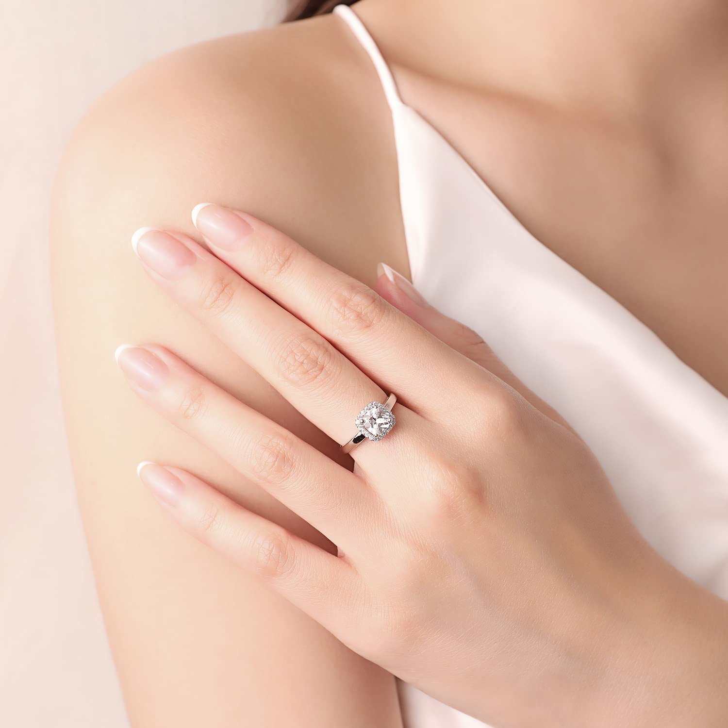 1.5 CT Halo Cushion Cut Cubic Zirconia Engagement Ring for Women - 925 Sterling Silver Wedding Band, Promise Ring, Size 3-10 (Silver) - Perfect for Proposals, Anniversaries & Special Occasions