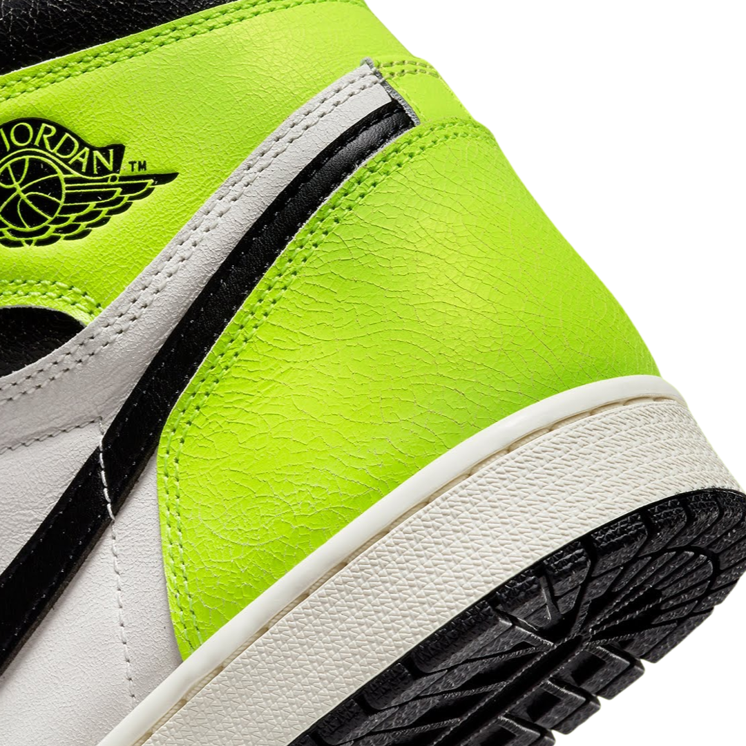 Air Jordan 1 High Retro Sneakers - Volt Black Sail Basketball Shoes for Men - Perfect for Streetwear, Basketball Games & Casual Fashion