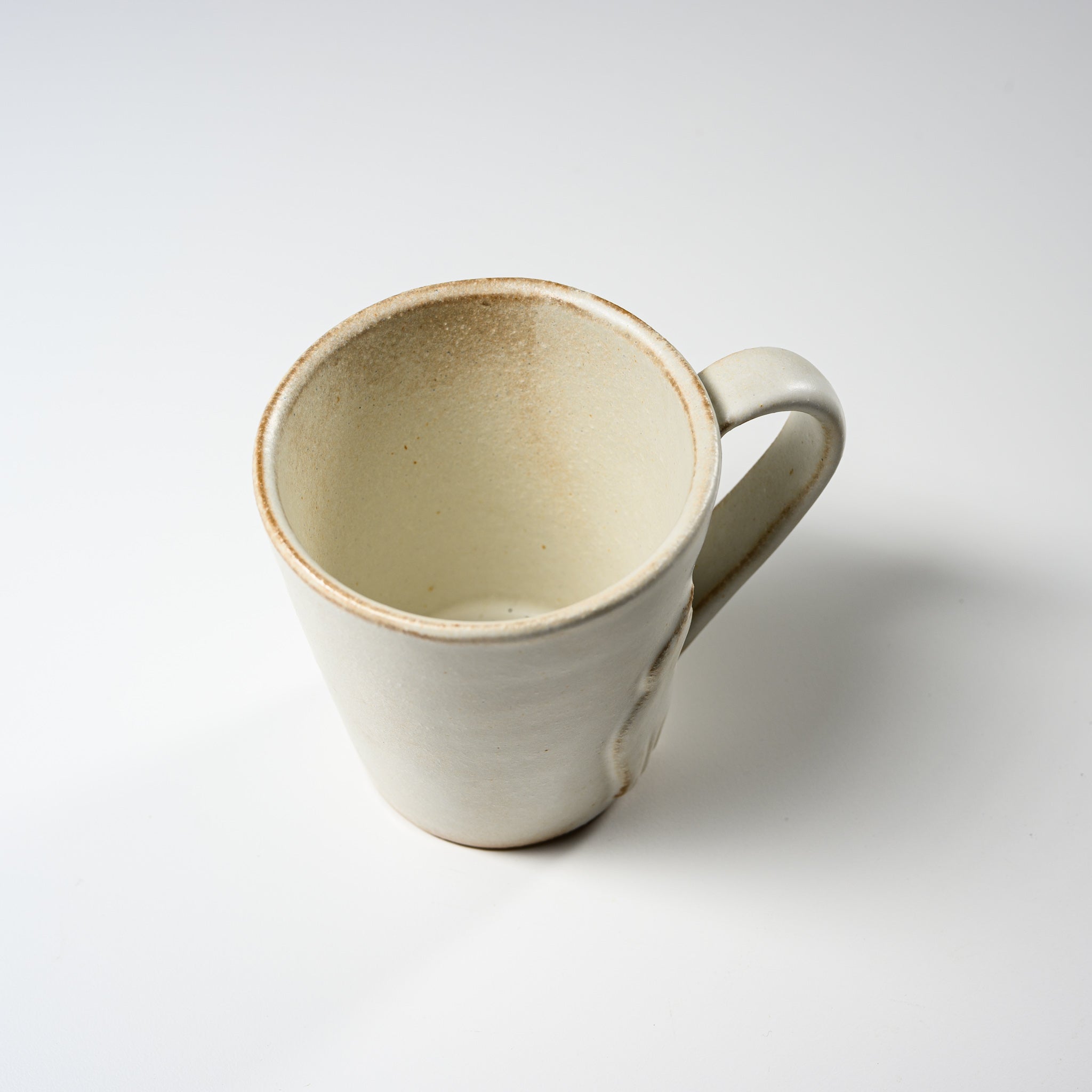 Wakasama Kiln Cat Mug 240ml - Handcrafted Ceramic Tea Cup with Cute Cat Design, Perfect for Coffee, Tea & Hot Drinks - Ideal Gift for Cat Lovers & Home Decor