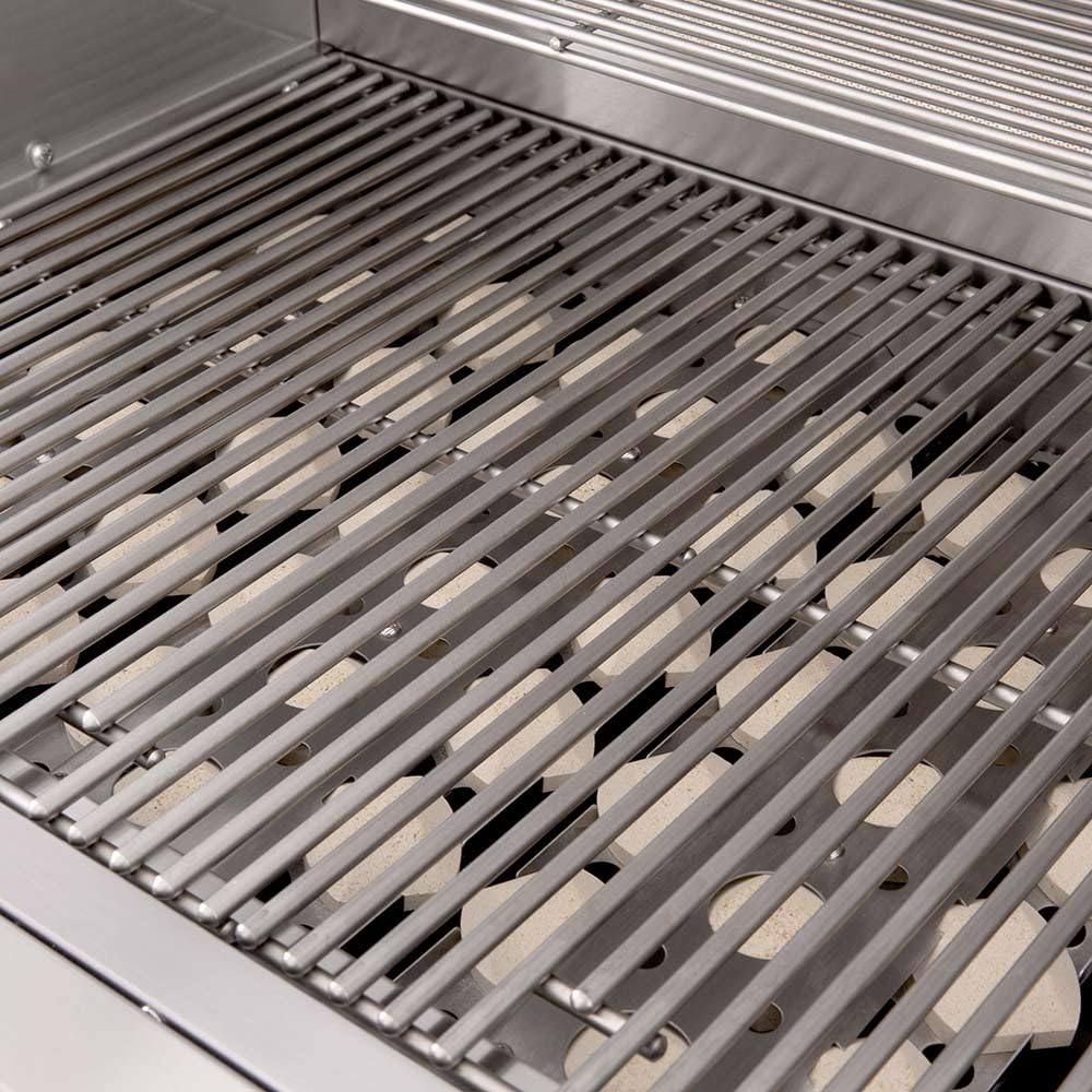 Summerset Sizzler Series 26-Inch Natural Gas Grill on Cart - Outdoor BBQ Grill for Backyard, Patio & Camping Cooking