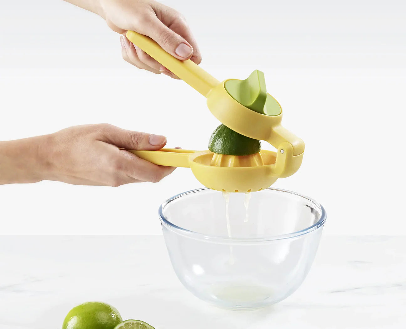 Premium Dual Action Citrus Press - Heavy Duty Manual Juicer for Oranges, Lemons & Limes - Perfect for Cocktails, Fresh Juice & Healthy Drinks at Home or Bar
