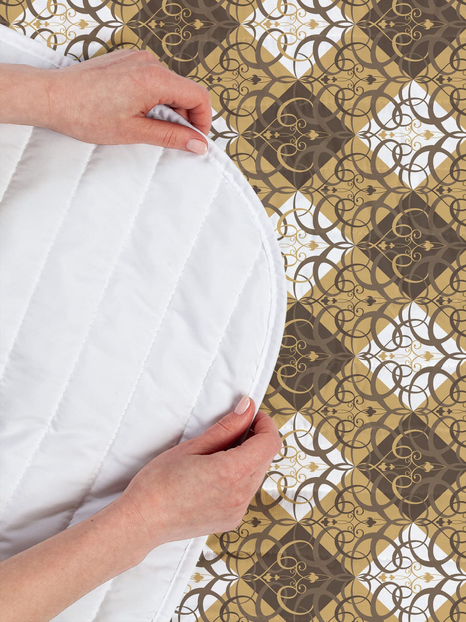 Ambesonne Oriental King Size Microfiber Bedspread Set - Traditional Damask Inspired Abstract Swirl Design, Soft Bedding with Pillow Shams & Comforter in Sand Brown White & Umber - Perfect for Master Bedroom, Guest Room & Luxury Hotel Decor