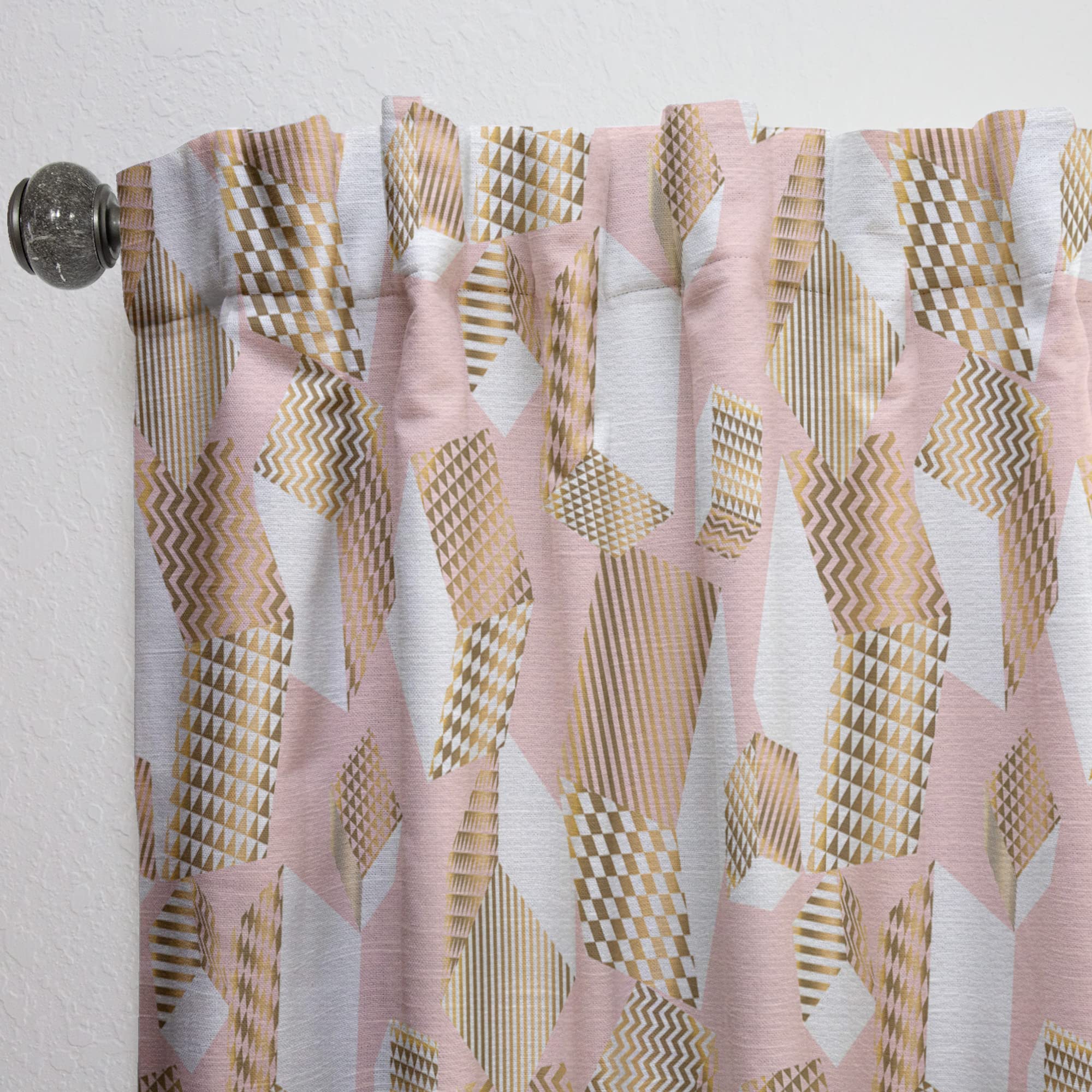 DesignQ Gold and Rose Cubes Thermal Insulated Curtains - Single Panel 52x120 Inches - Elegant Window Drapes for Bedroom & Living Room - Energy Saving, Blackout, Noise Reducing - Perfect for Home Decor, Privacy & Light Control