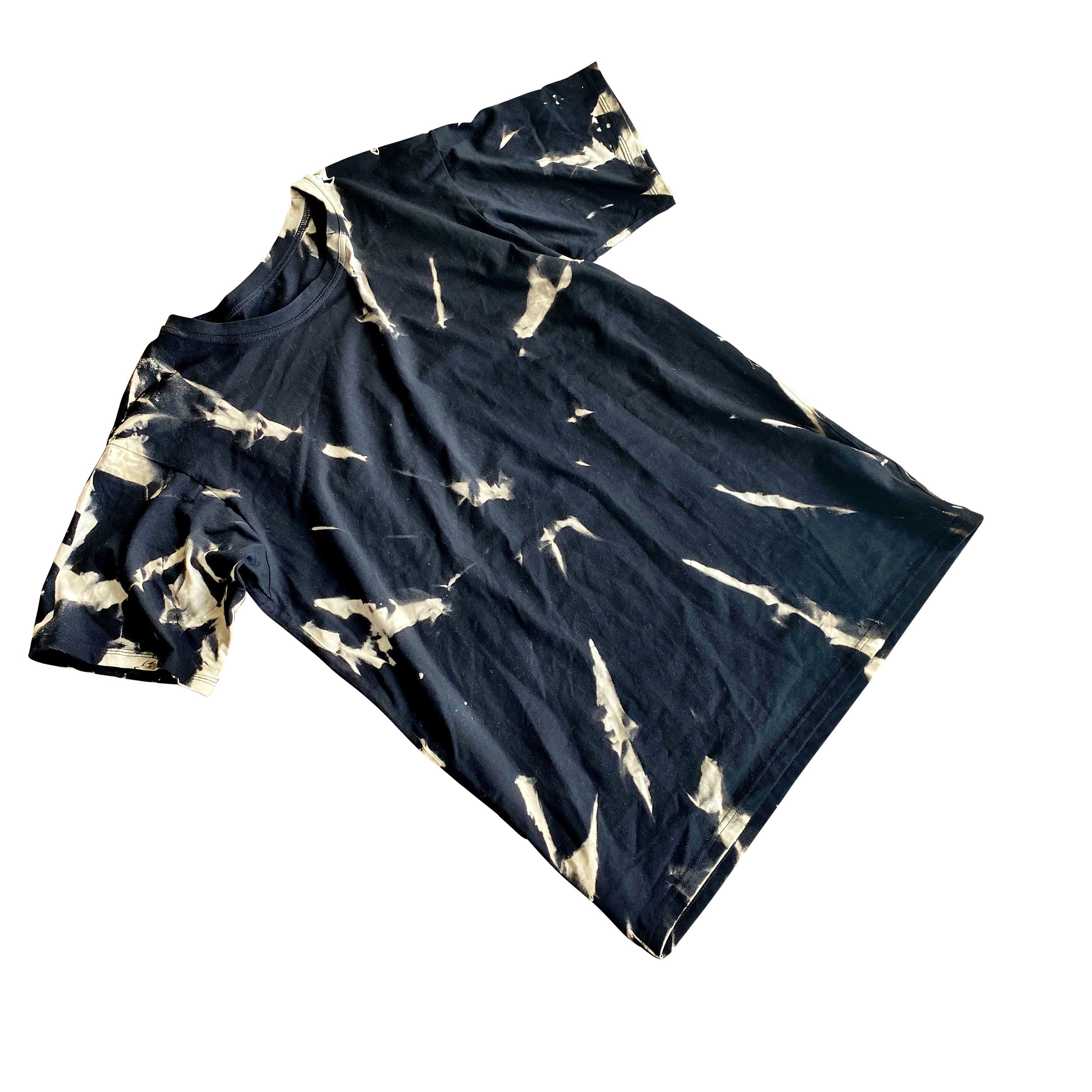 Golden Swirls Tie Dye T-Shirt for Men & Women | Trendy Hippie Style Cotton Tee | Perfect for Festivals, Concerts & Summer Outfits