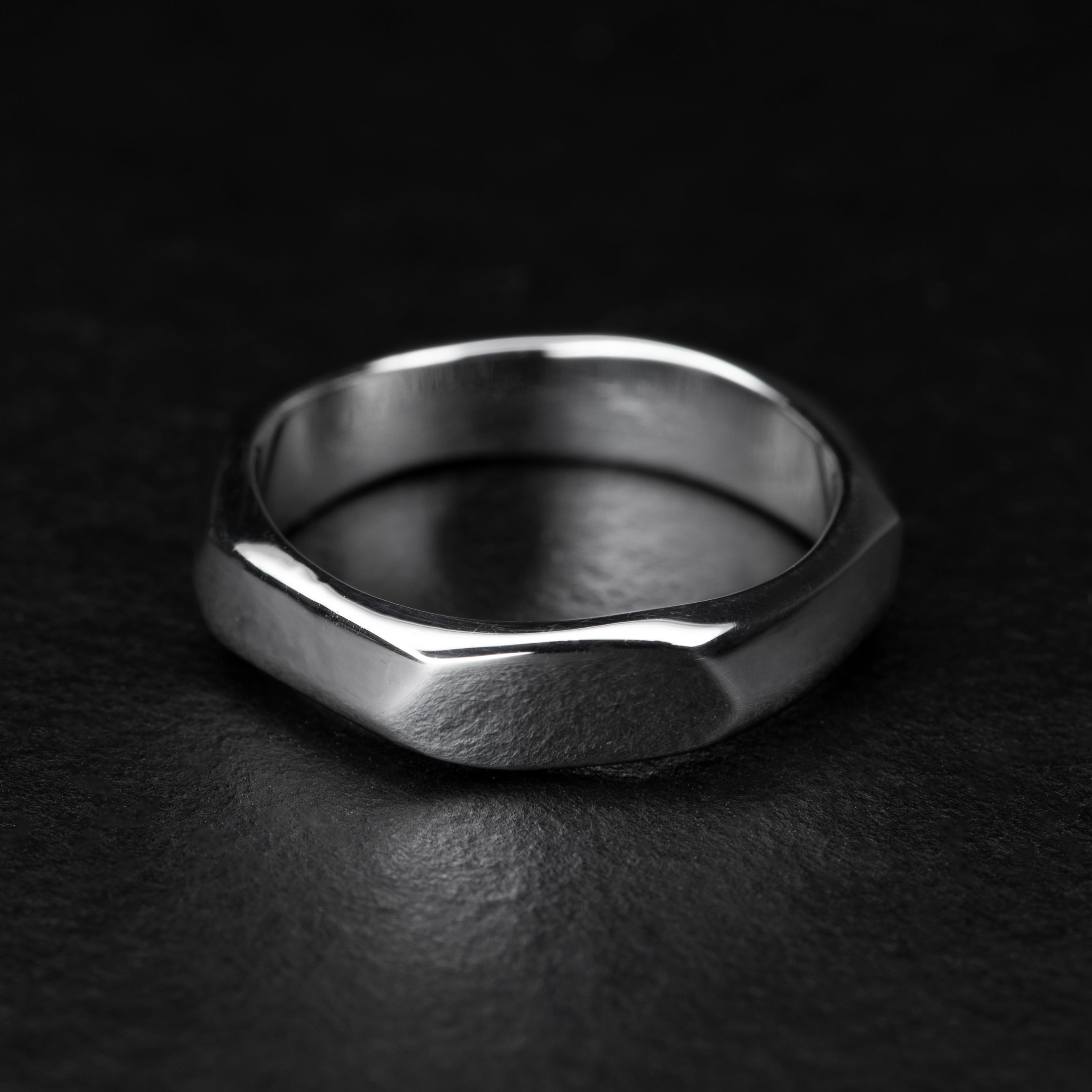 Sterling Silver Band Ring for Women & Men - Durable 925 Sterling Silver Wedding Ring, Stackable Minimalist Ring - Perfect for Everyday Wear, Anniversary & Engagement Gifts