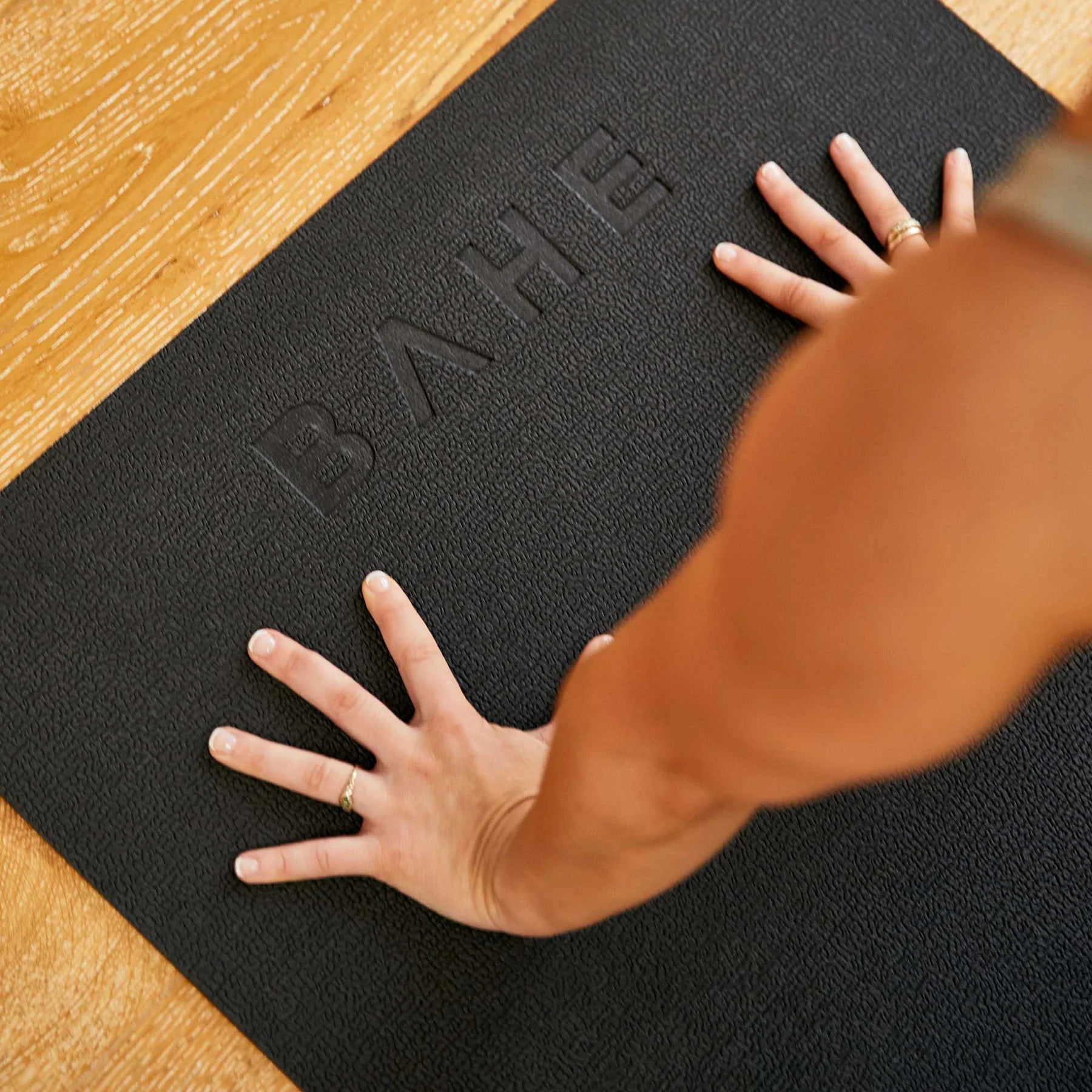 BAHE Studio Pilates Mat 5mm Thick (173x61cm) - Anthracite Color for Yoga, Fitness, and Home Workouts