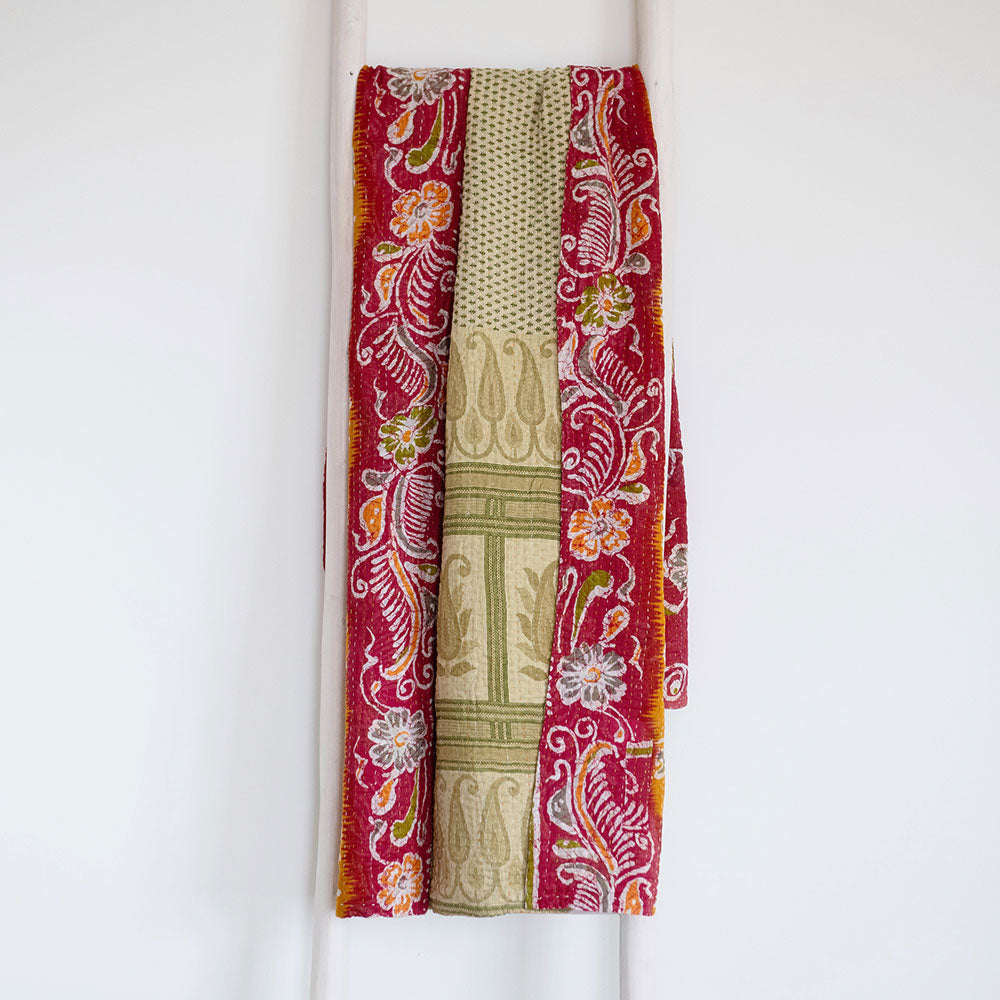 Unique Handmade Kantha Quilt KT7105 - Traditional Indian Bedspread for Boho Chic Home Decor & Cozy Bedroom
