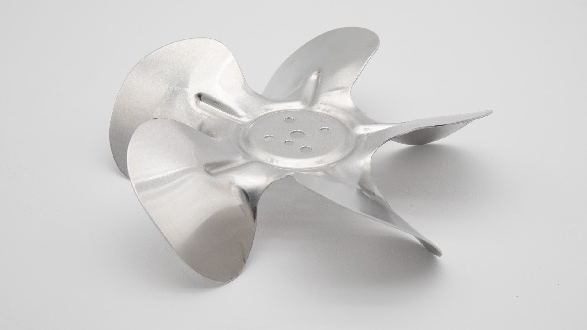 7 Inch Fan Blade - High Performance Cooling Fan Replacement Part for Home, Office & Workshop Ventilation