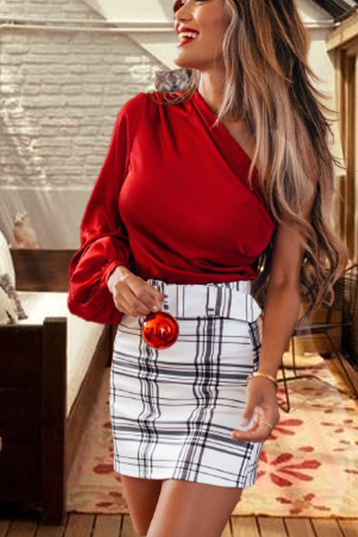 Christmas Semi Shoulder Long Sleeve T-Shirt for Women - Festive Holiday Party Outfit & Casual Winter Wear