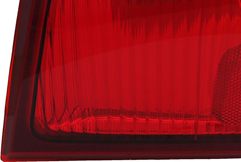 2003-2006 Lincoln Navigator Tail Lights Set - Driver & Passenger Side Replacement Lamps - Perfect for Night Driving & Enhanced Safety