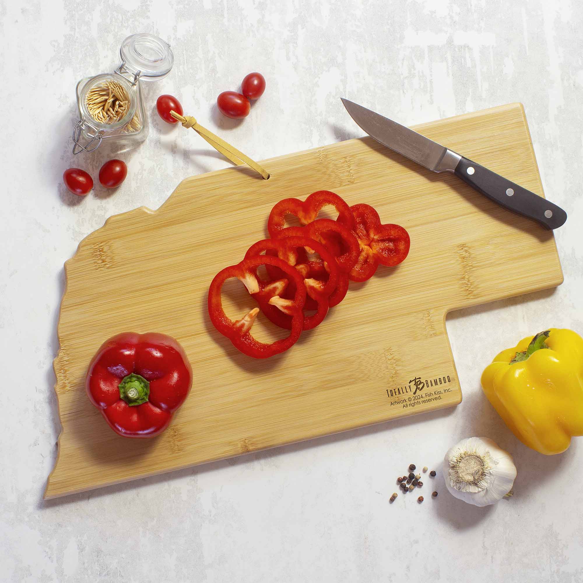Premium Nebraska Wooden Cutting Board with Fish Kiss™ Artwork - Durable Kitchen Chopping Board for Meat, Vegetables & Cheese - Perfect Gift for Home Chefs & Cooking Enthusiasts