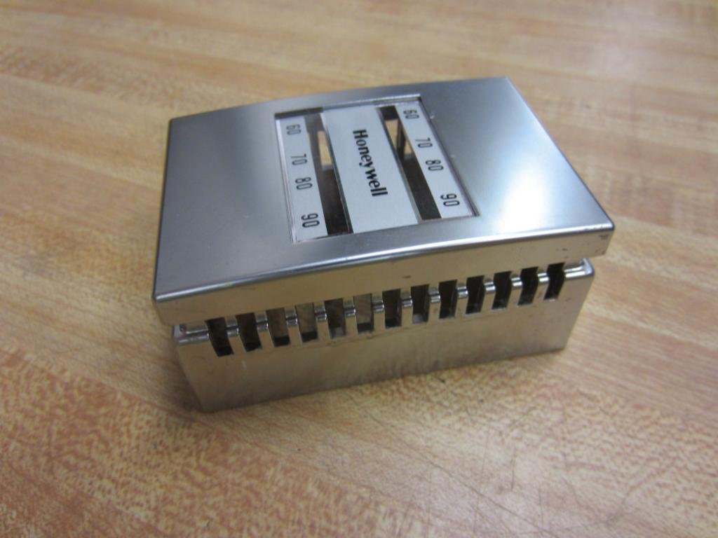Honeywell 14004406-111 Satin Chrome Thermostat Cover (60-90°F) - Compatible with TP970 - Home & Office Temperature Control Solution