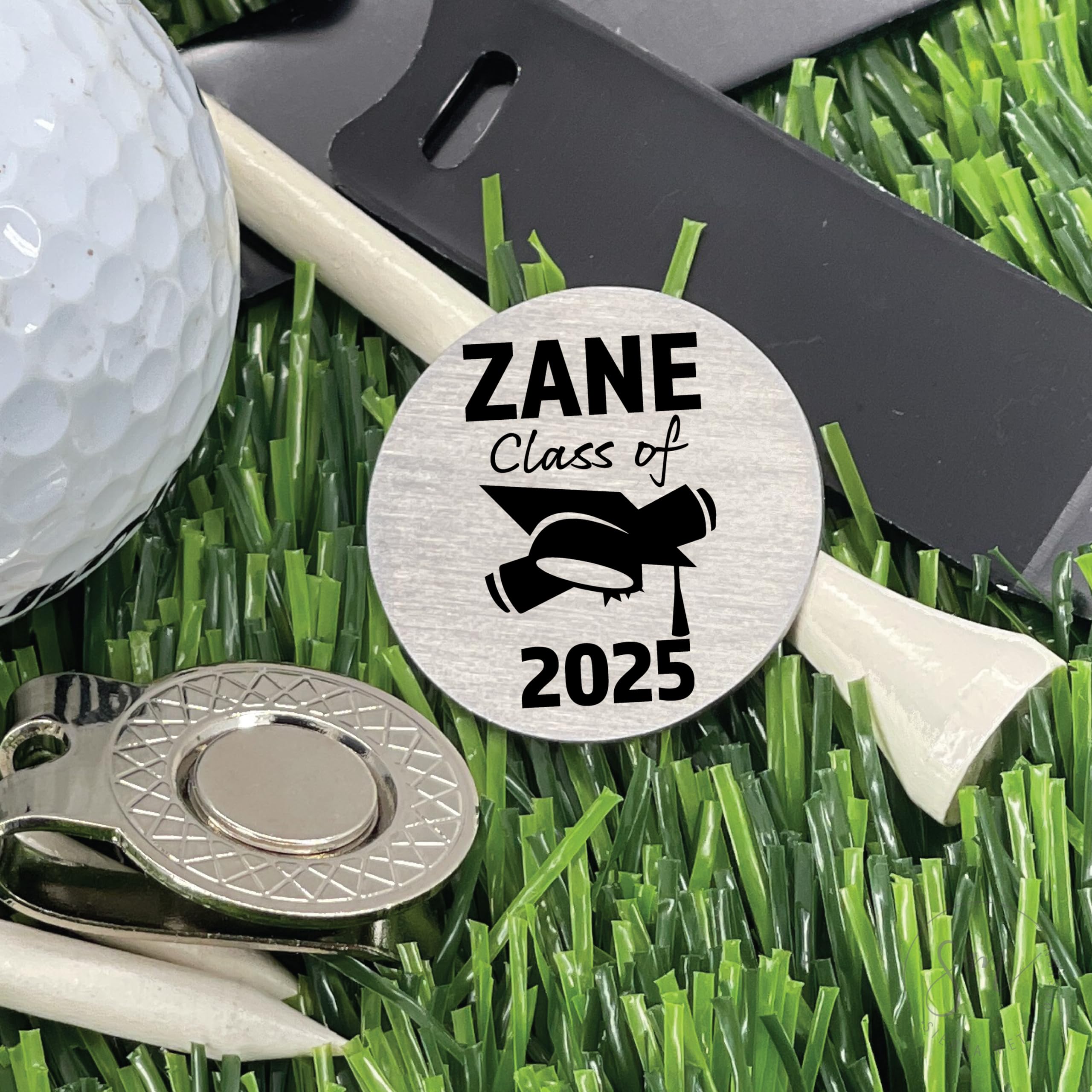 Personalized Class of 2024 Golf Ball Marker - Unique Graduation Gift for Boys - Engraved Golf Accessory for Graduates - Perfect for Golf Lovers & Graduation Celebrations