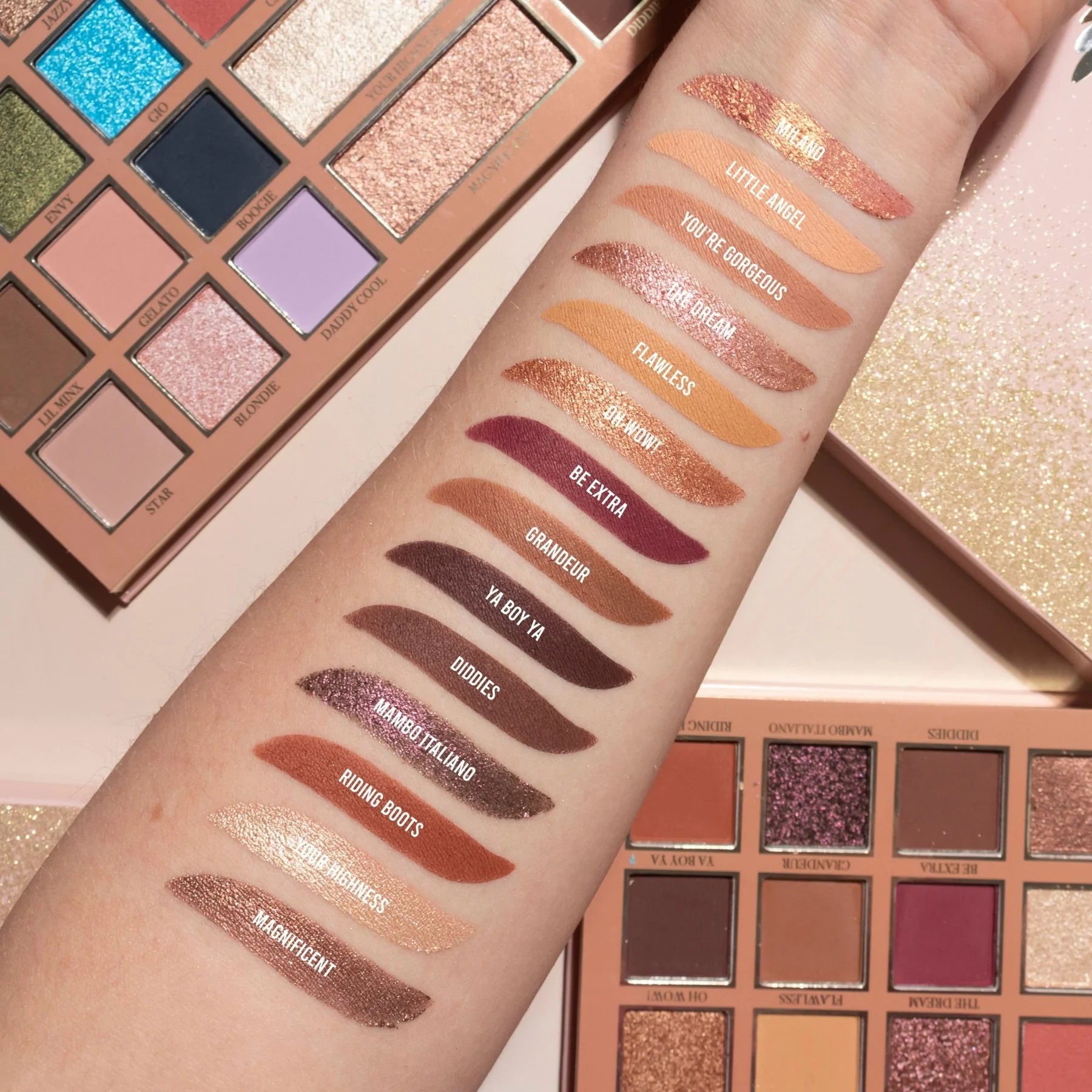 Mrs Glam Magnificent Eyeshadow Palette - 18 Highly Pigmented Matte & Shimmer Shades for Professional Makeup | Perfect for Day to Night Looks, Bridal & Party Makeup
