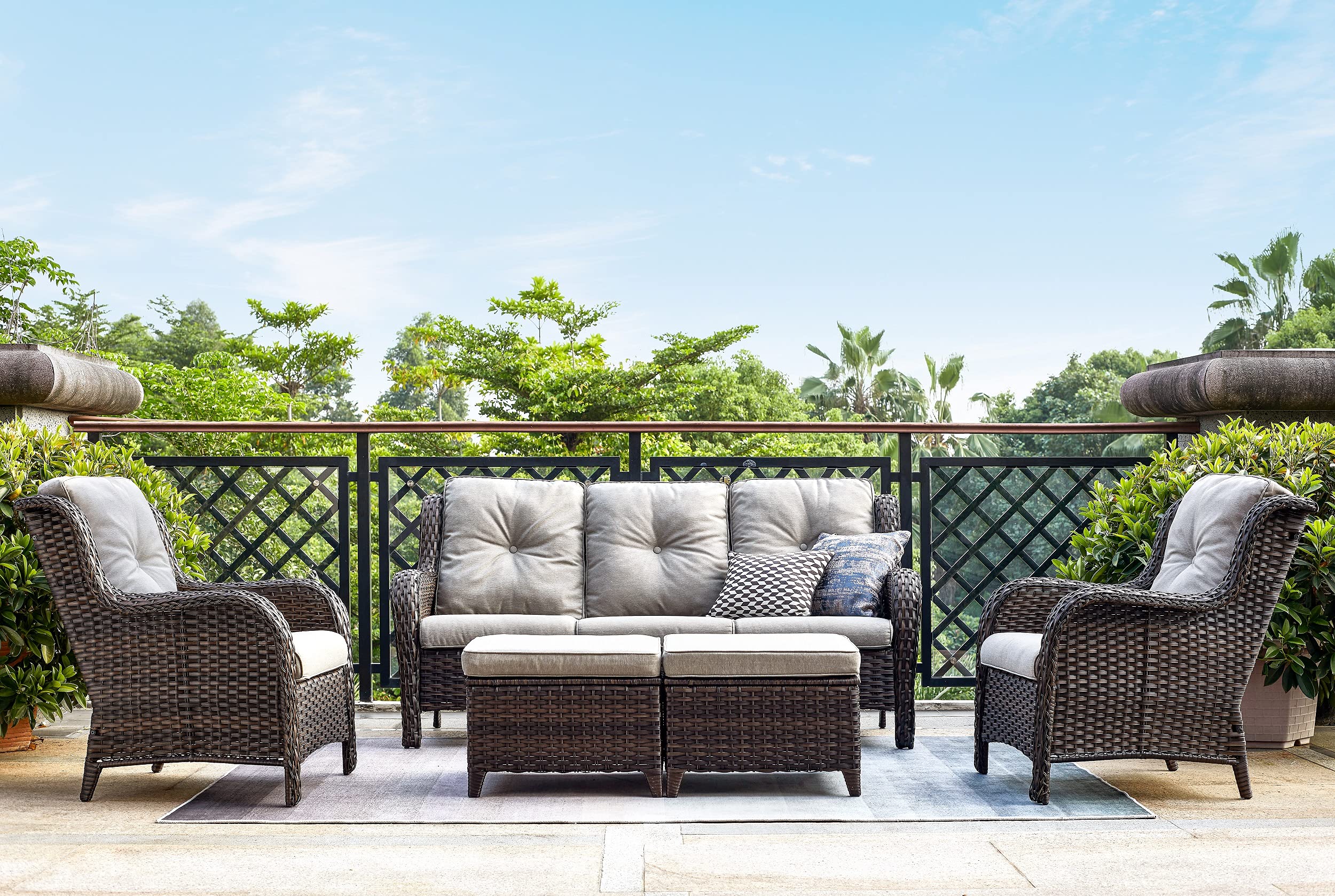 5-Piece Outdoor Patio Furniture Set - Rattan Wicker Sectional Sofa with 3-Seat Couch, 2 Armchairs & 2 Ottoman Footrests - Brown/Grey - Perfect for Garden, Backyard, Poolside & Outdoor Conversation Areas