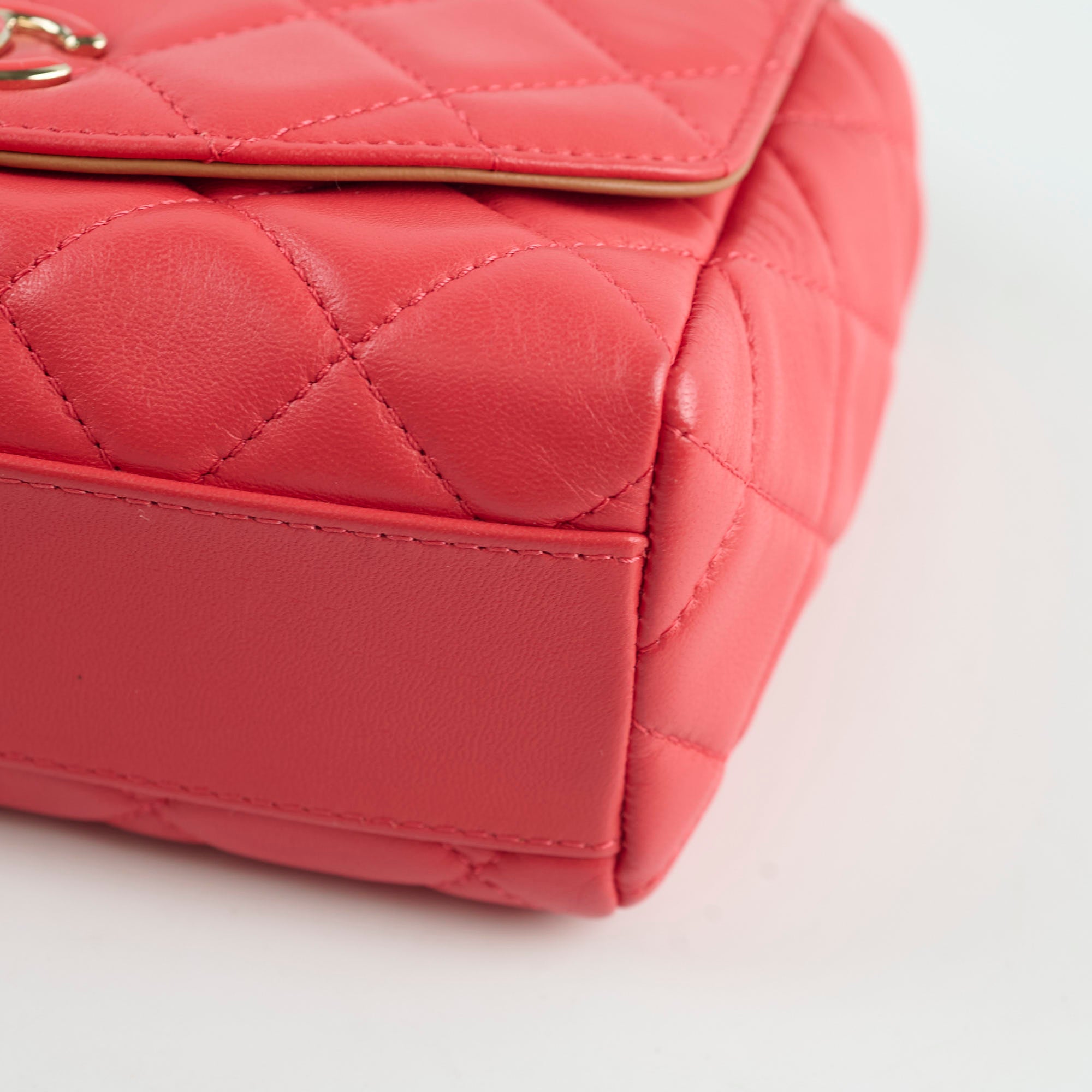 Chanel Mido Bicolore Chain Seasonal Flap Bag Red 31 Series - Luxury Crossbody Purse for Women, Perfect for Date Night & Special Occasions