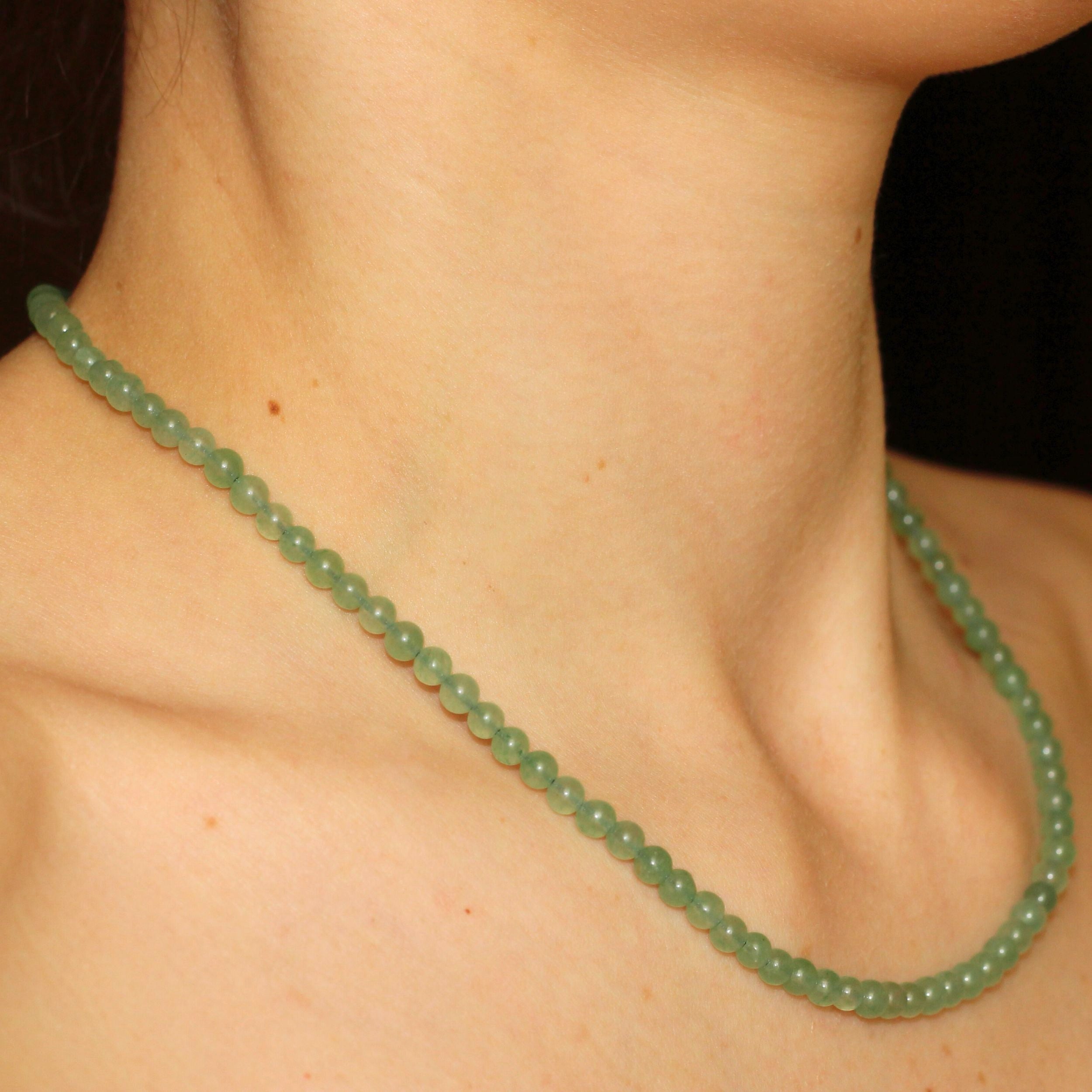 Aventurine Beaded Necklace for Women - Mini Green Stone Healing Crystal Jewelry - Perfect for Meditation, Yoga & Spiritual Gifts