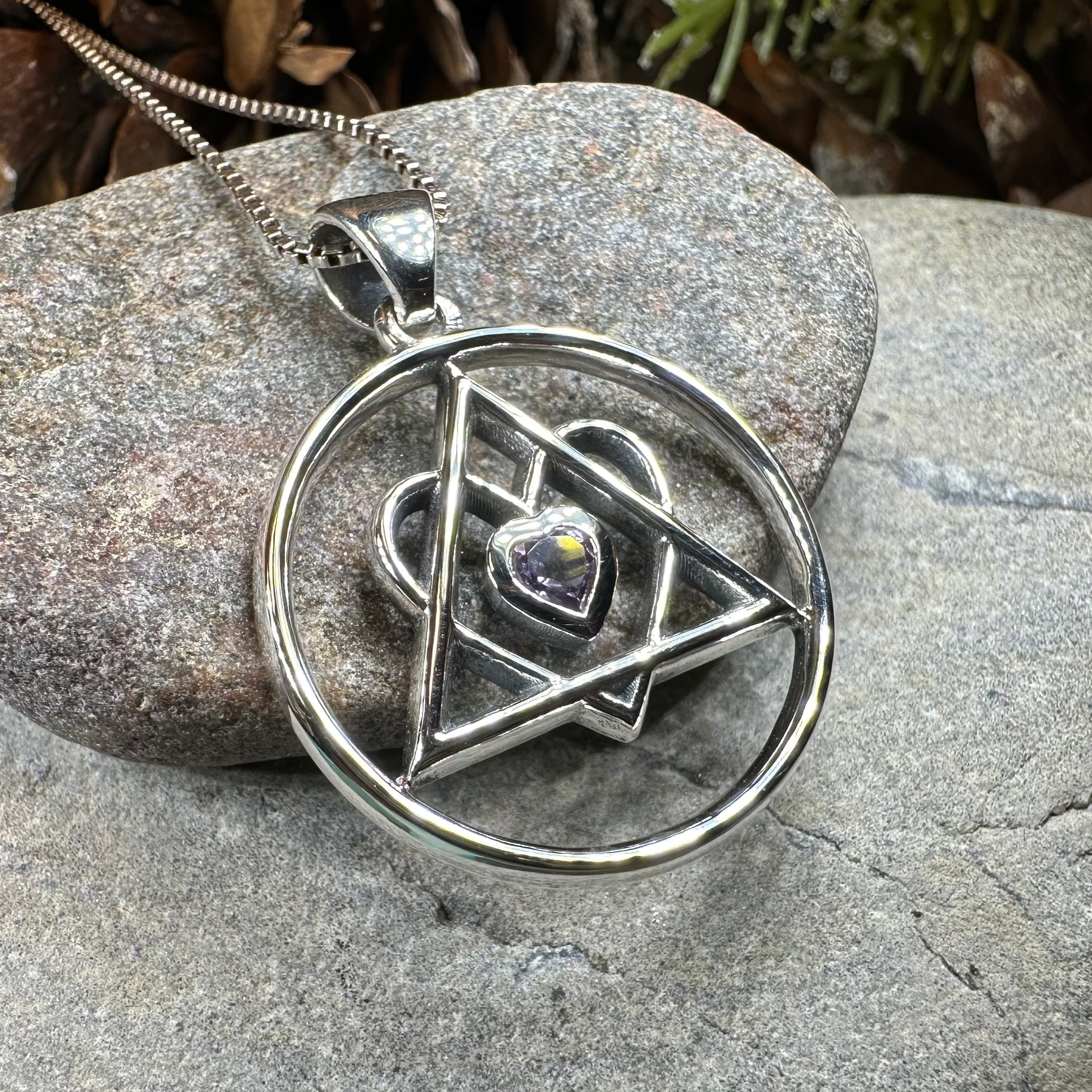 AA Sobriety Necklace - Genuine Amethyst Heart Pendant for Recovery & Support | Spiritual Healing Jewelry for Women & Men | Perfect Sobriety Gift for 12-Step Programs