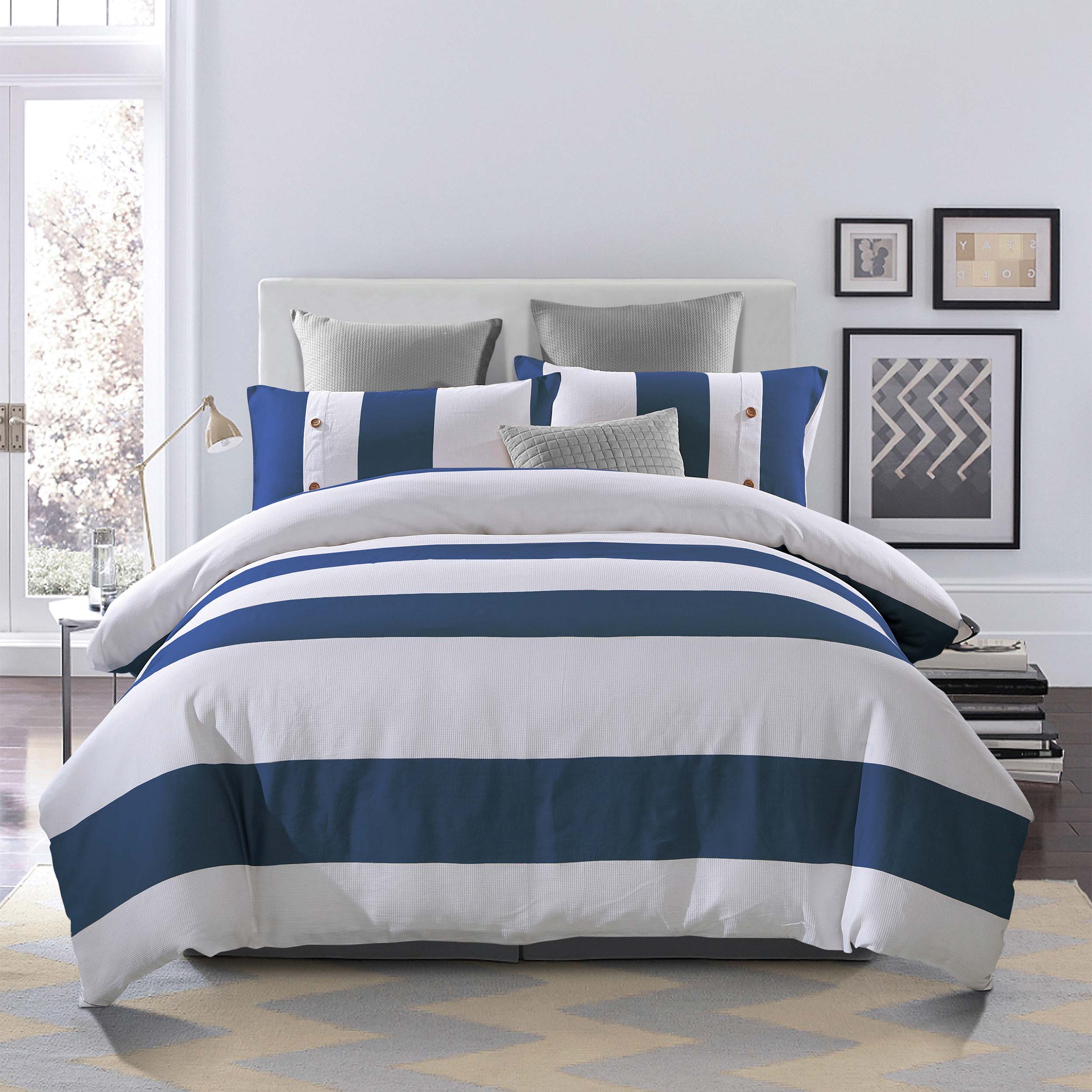 300 Thread Count Cotton Striped Duvet Cover Set - Queen Size Bedding Set with Pillowcases - Soft & Breathable for All Seasons - Perfect for Master Bedroom, Guest Room & Vacation Homes
