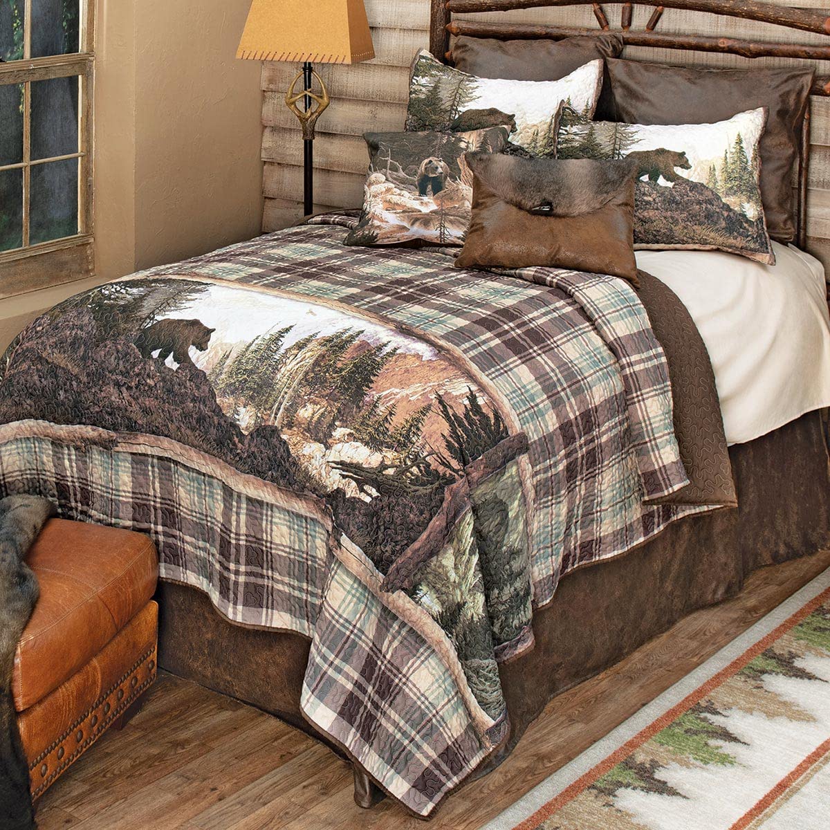 BLACK FOREST DECOR Scenic Bear Mountain King Size Quilt Set - Luxury Bedding for Cozy Cabin & Lodge Decor - Perfect for Winter Nights & Rustic Home Styling