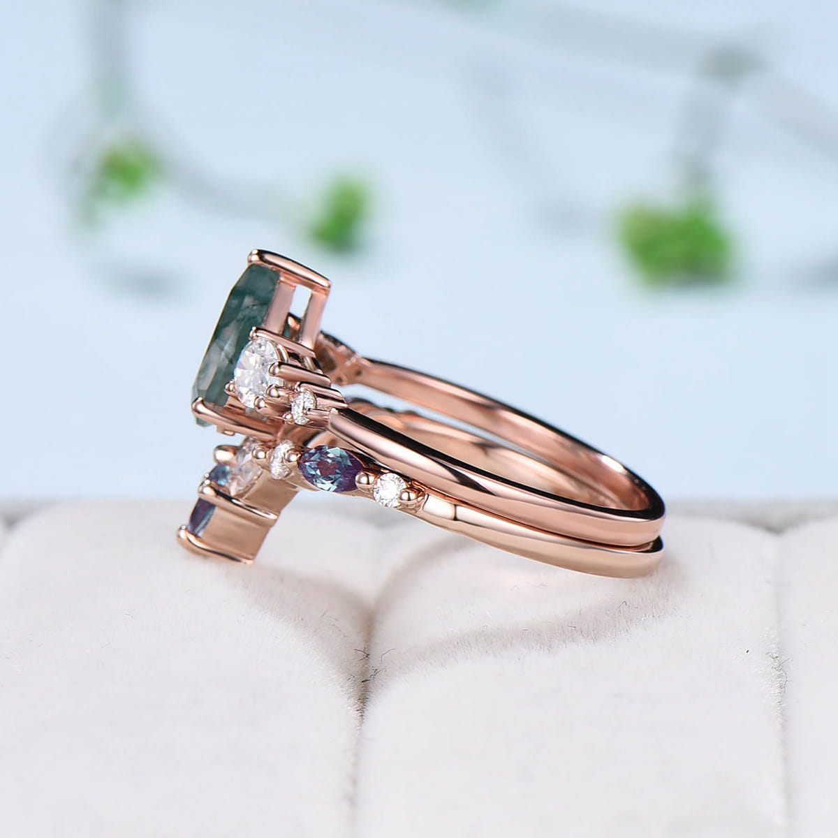 1.25CT Pear Moss Agate & Alexandrite Engagement Ring Set - Rose Gold Stackable Wedding Band with Green Crystal Moissanite for Women - Perfect for Proposals, Anniversaries & Bridal Jewelry