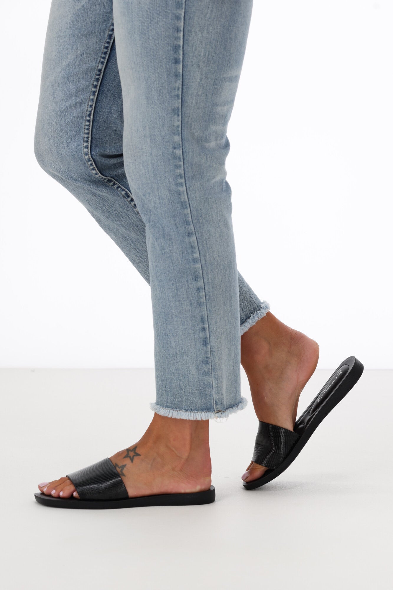 Cherry Lane Athena Slide Sandals for Women - Comfortable Black Slide Sandals for Casual Wear, Beach, and Poolside Relaxation