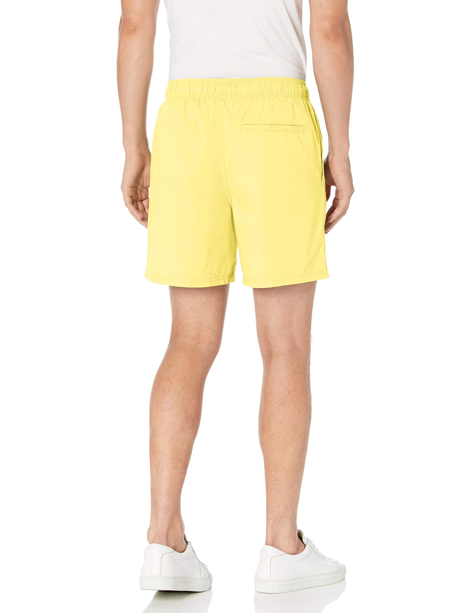Amazon Essentials Men's 6