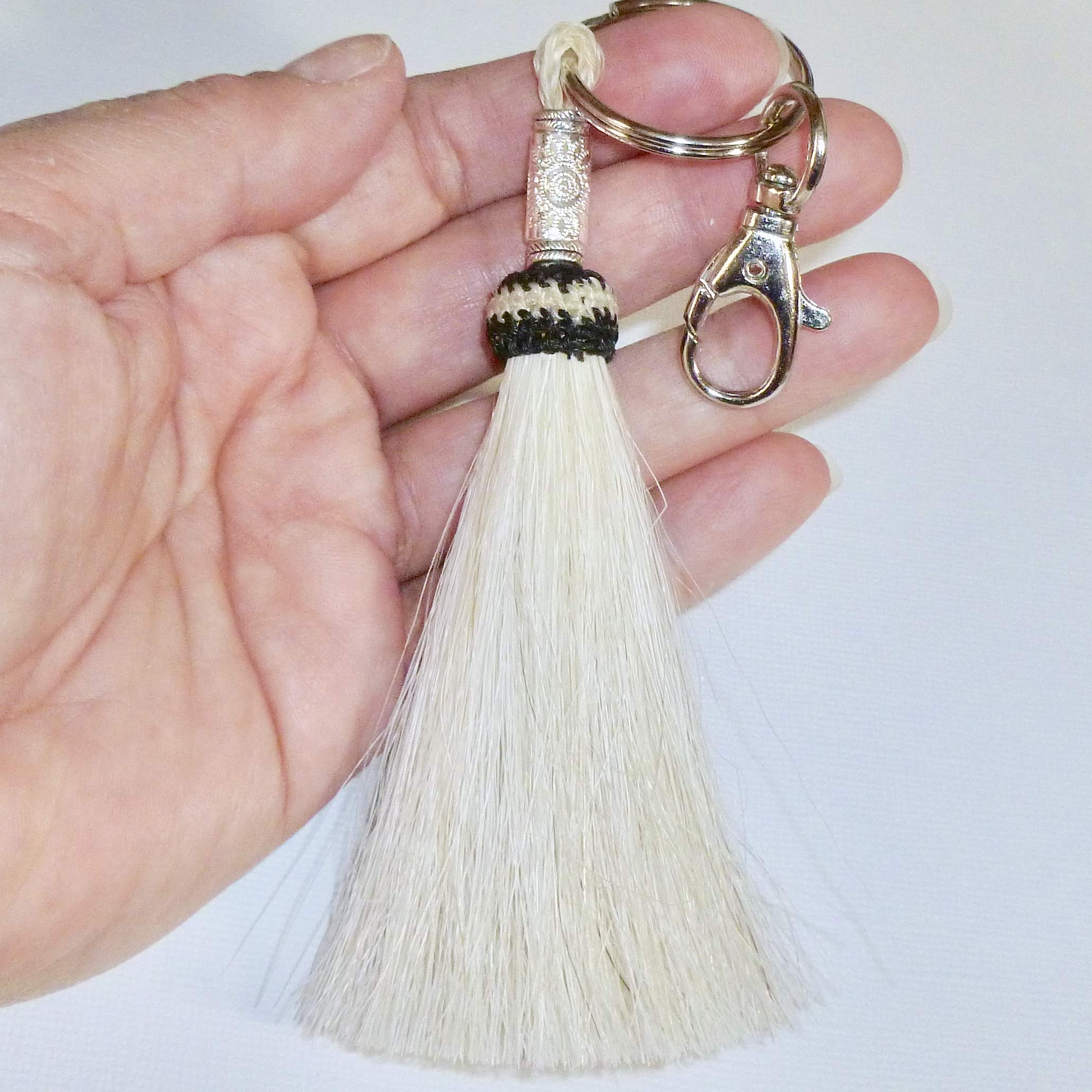 Premium Beaded Tribal Sun Horse Hair Tassel Keychain - Handmade Equestrian Accessory for Bags, Keys & Bohemian Style Decor