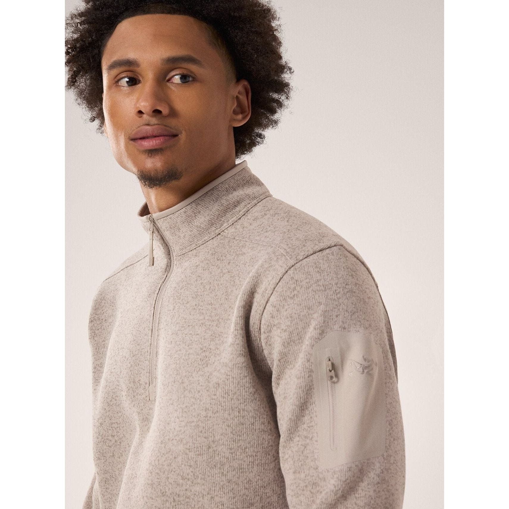 Arc'teryx Men's Covert 1/2 Zip Fleece Pullover - Lightweight Midlayer for Hiking, Camping & Outdoor Adventures