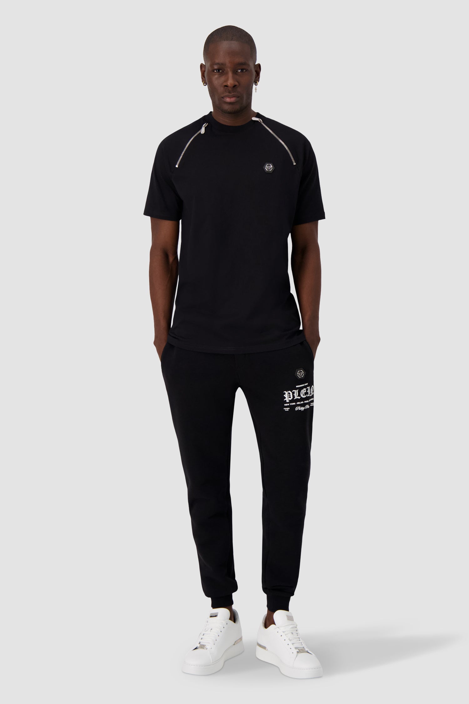Philipp Plein Black Round Neck Short Sleeve T-Shirt for Men - Casual Streetwear & Everyday Outfit
