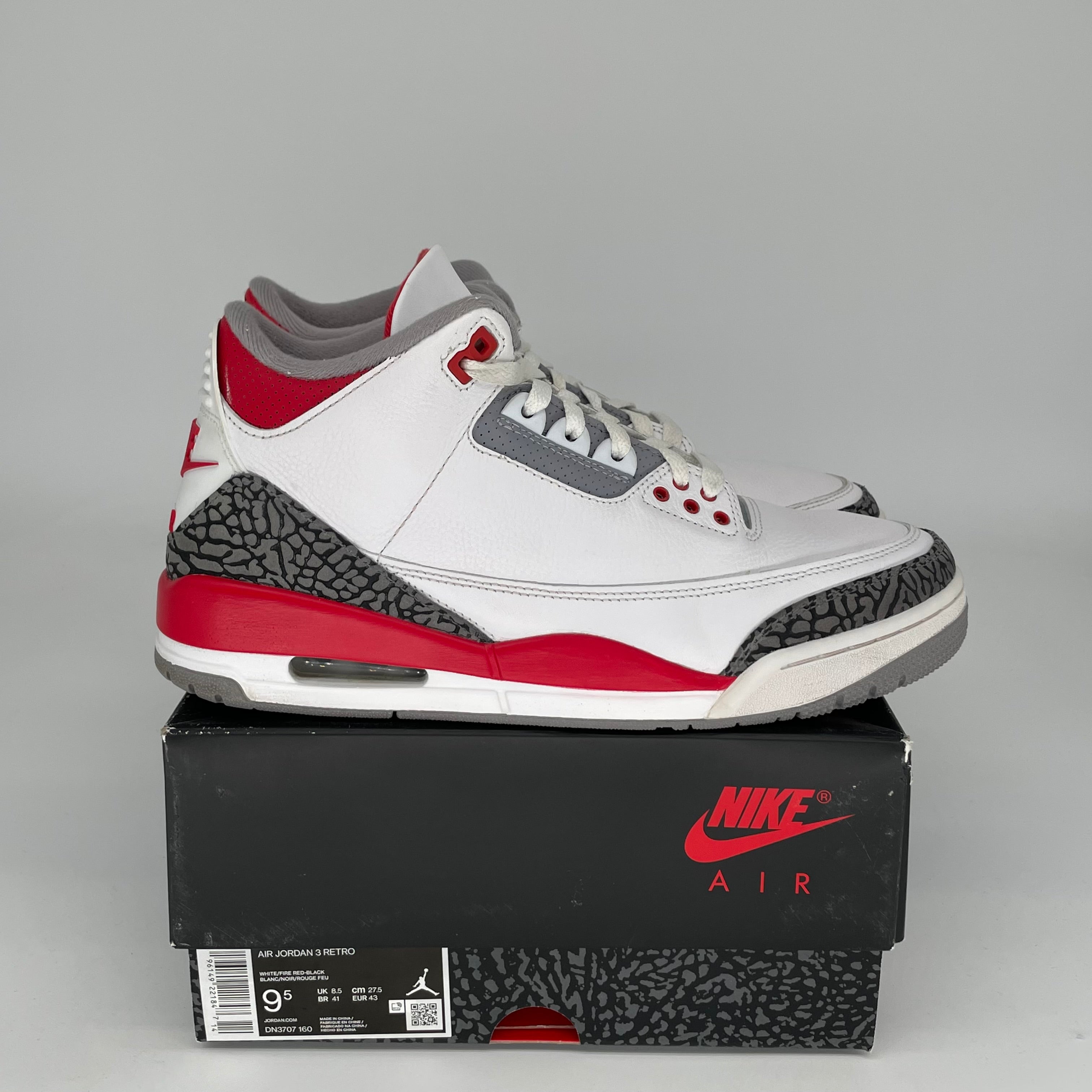 AIR JORDAN 3 FIRE RED Retro Sneakers - Men's Size 9.5 (DN3707-160) - Authentic Basketball Shoes for Casual Wear & Street Style