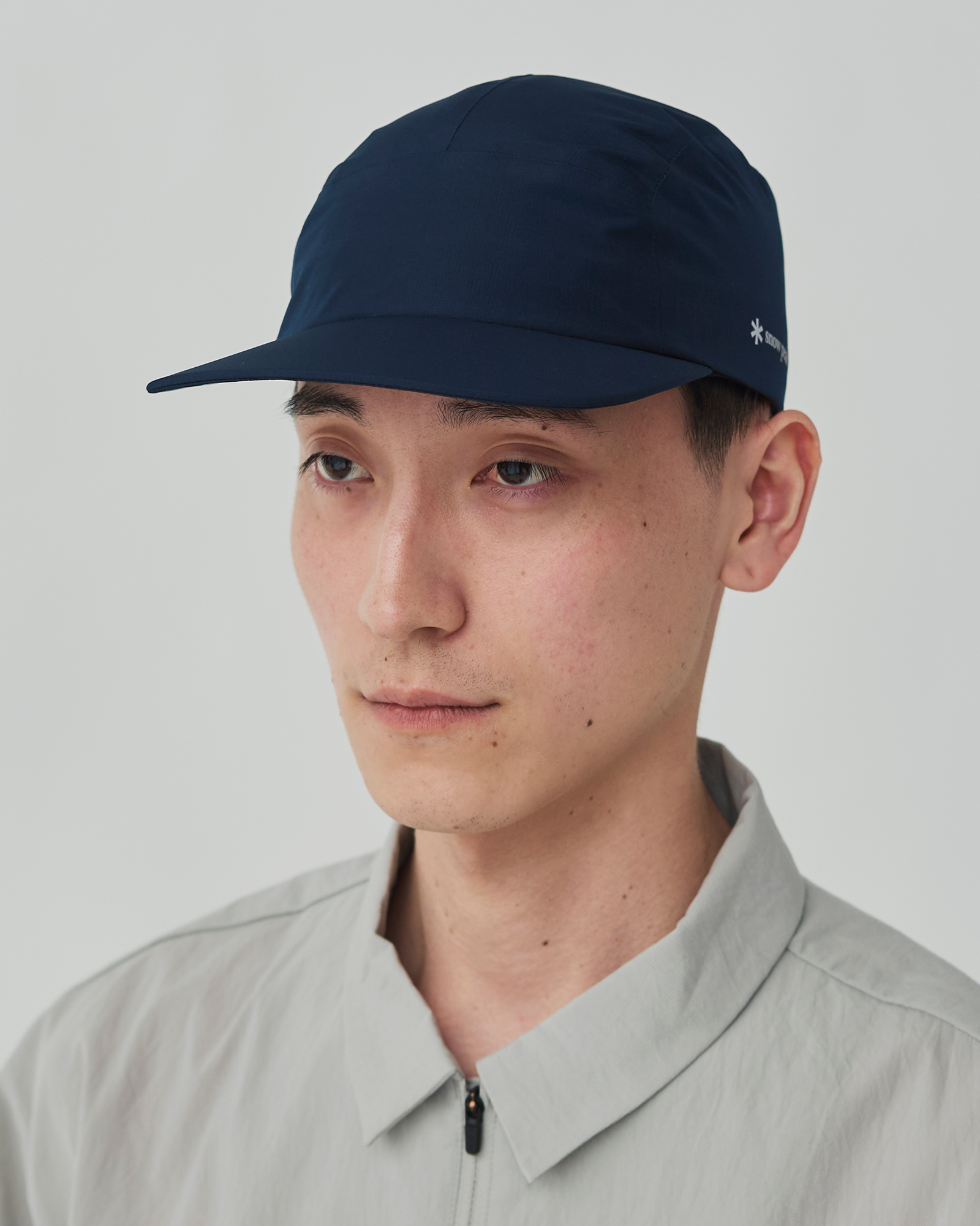 Waterproof GORE-TEX Rain Cap for Outdoor Hiking & Camping - Windproof & Breathable Hat for Men & Women